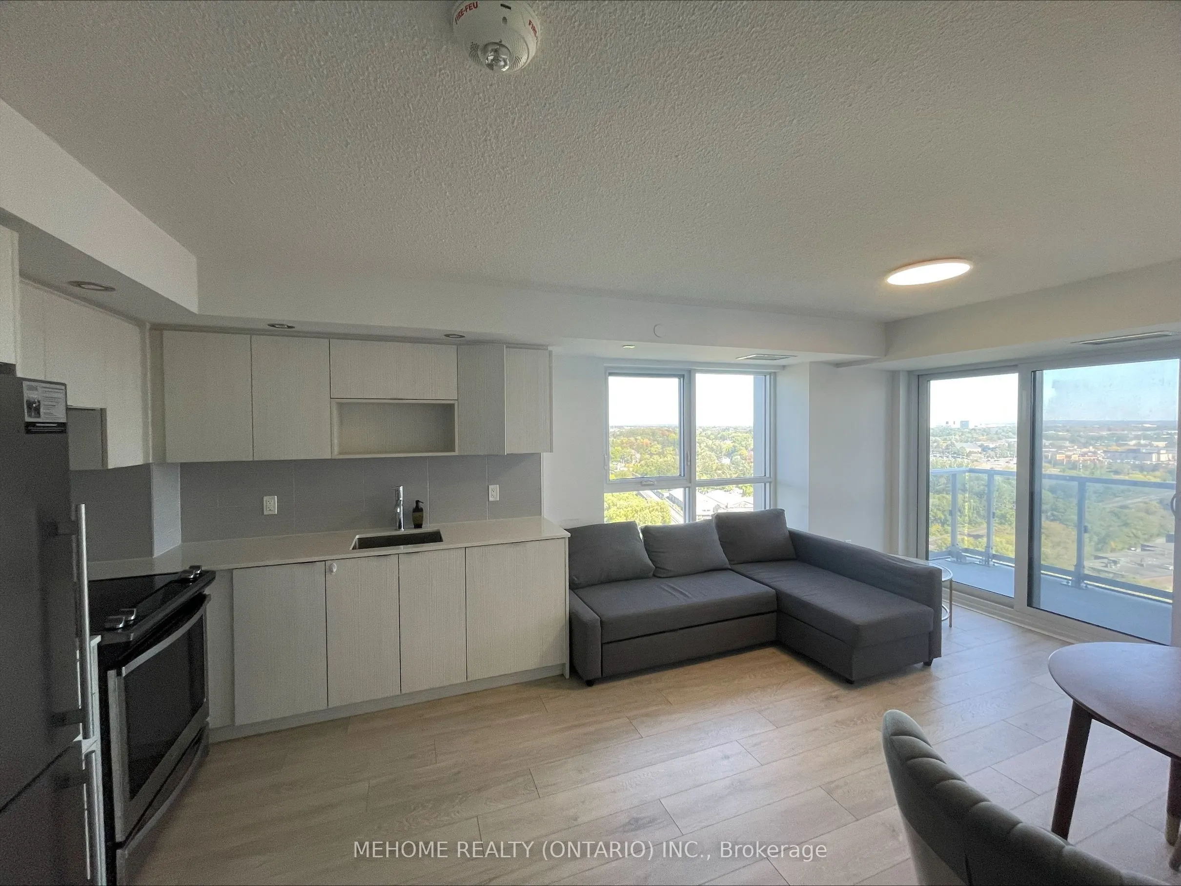 225 Village Green Square, #1602