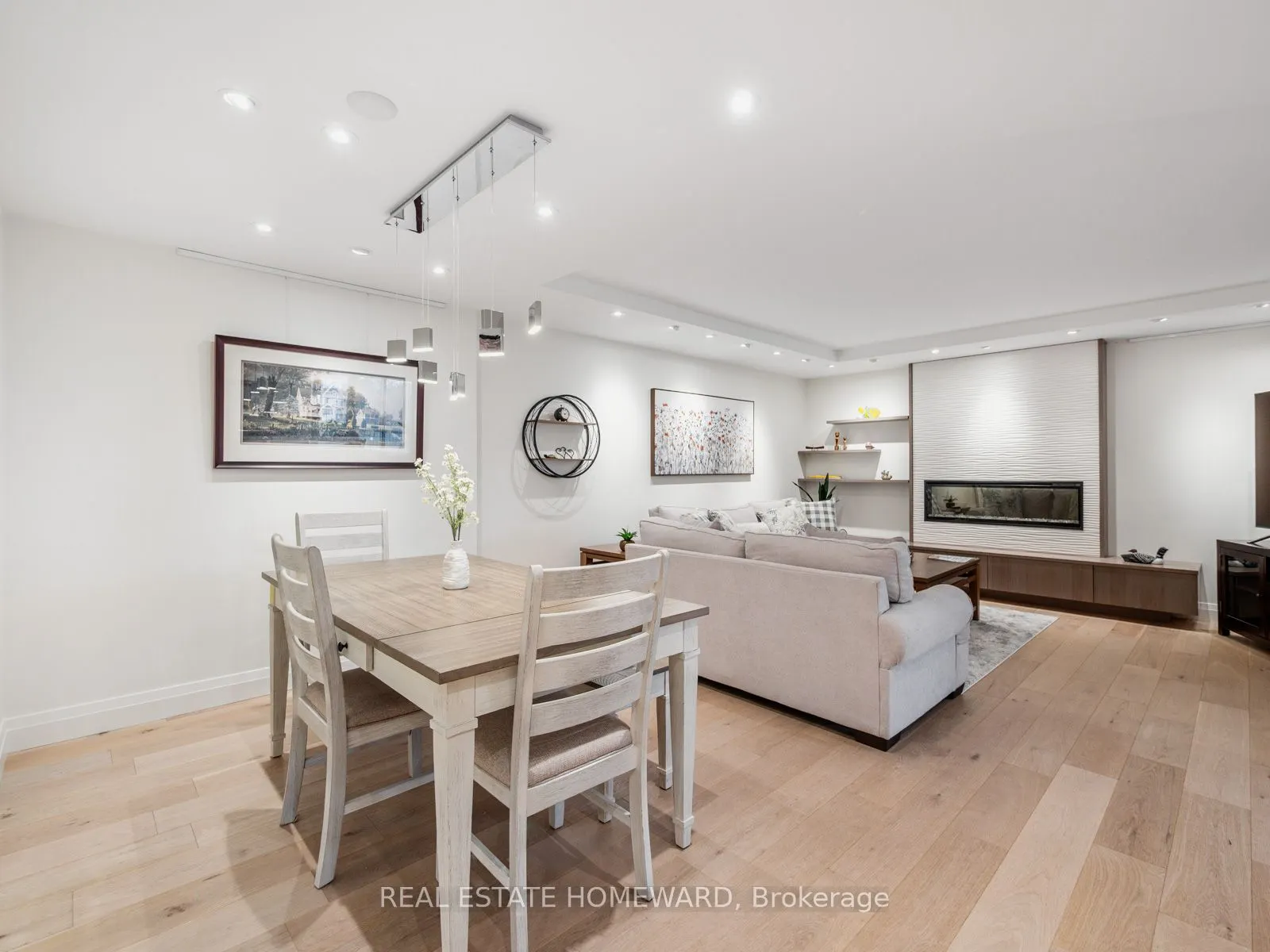 20 Guildwood Parkway, #311