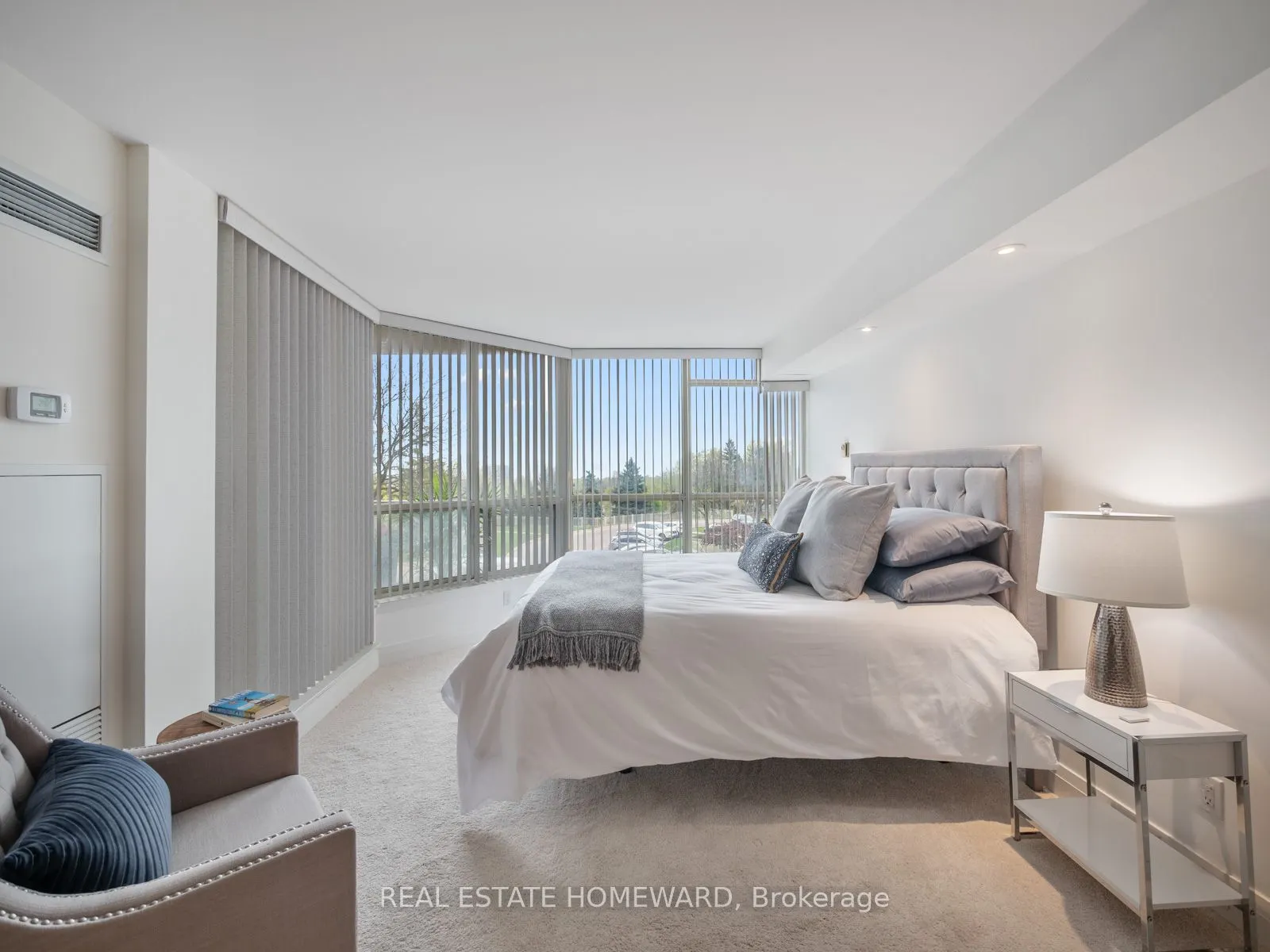 20 Guildwood Parkway, #311