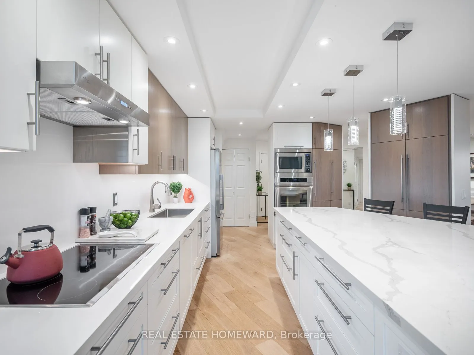 20 Guildwood Parkway, #311