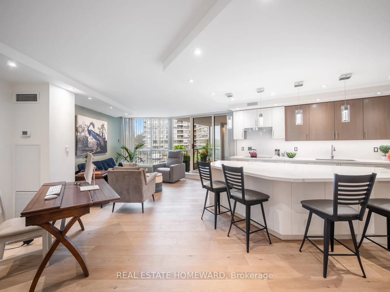 20 Guildwood Parkway, #311