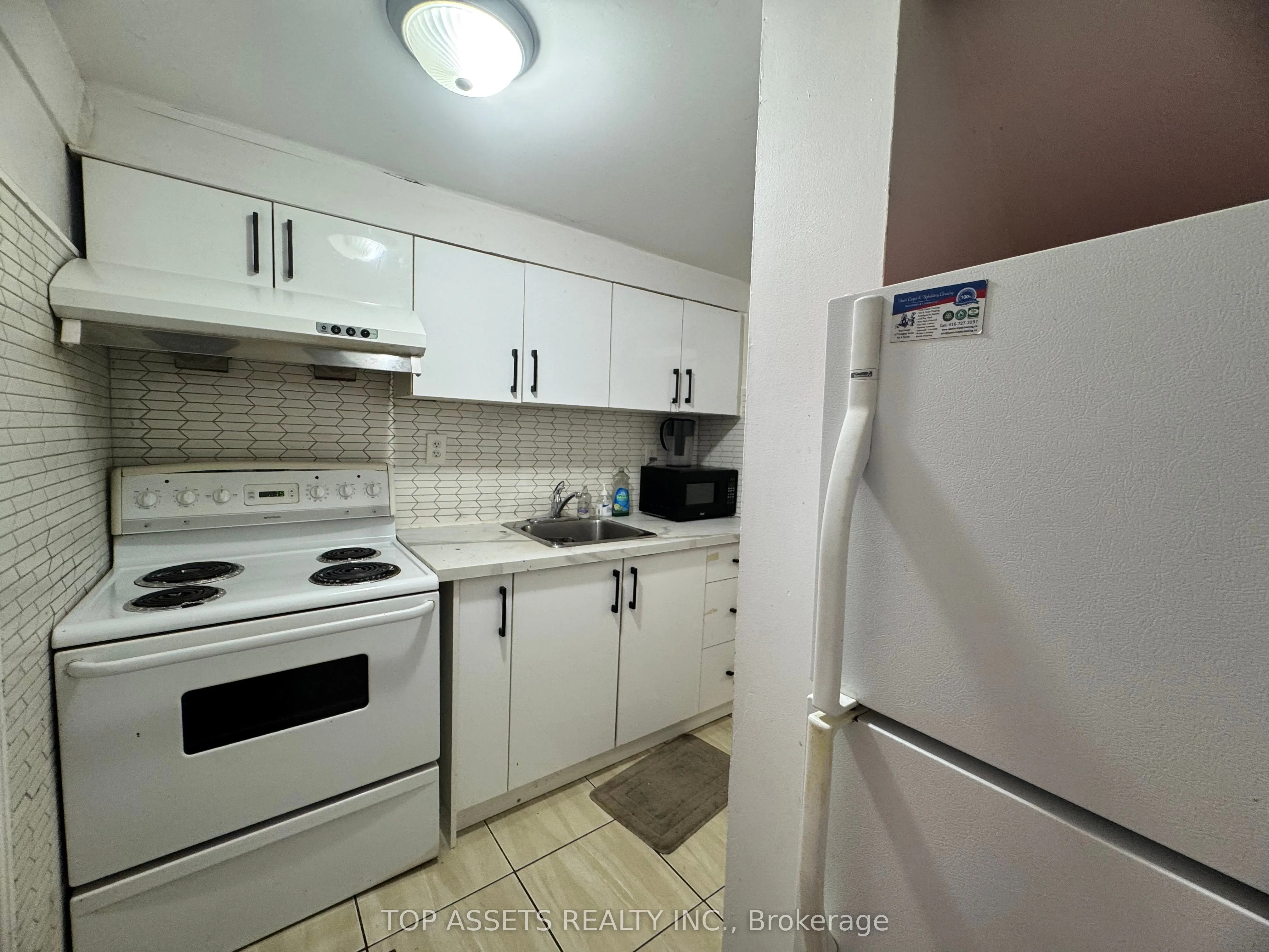 49 Longbow Square