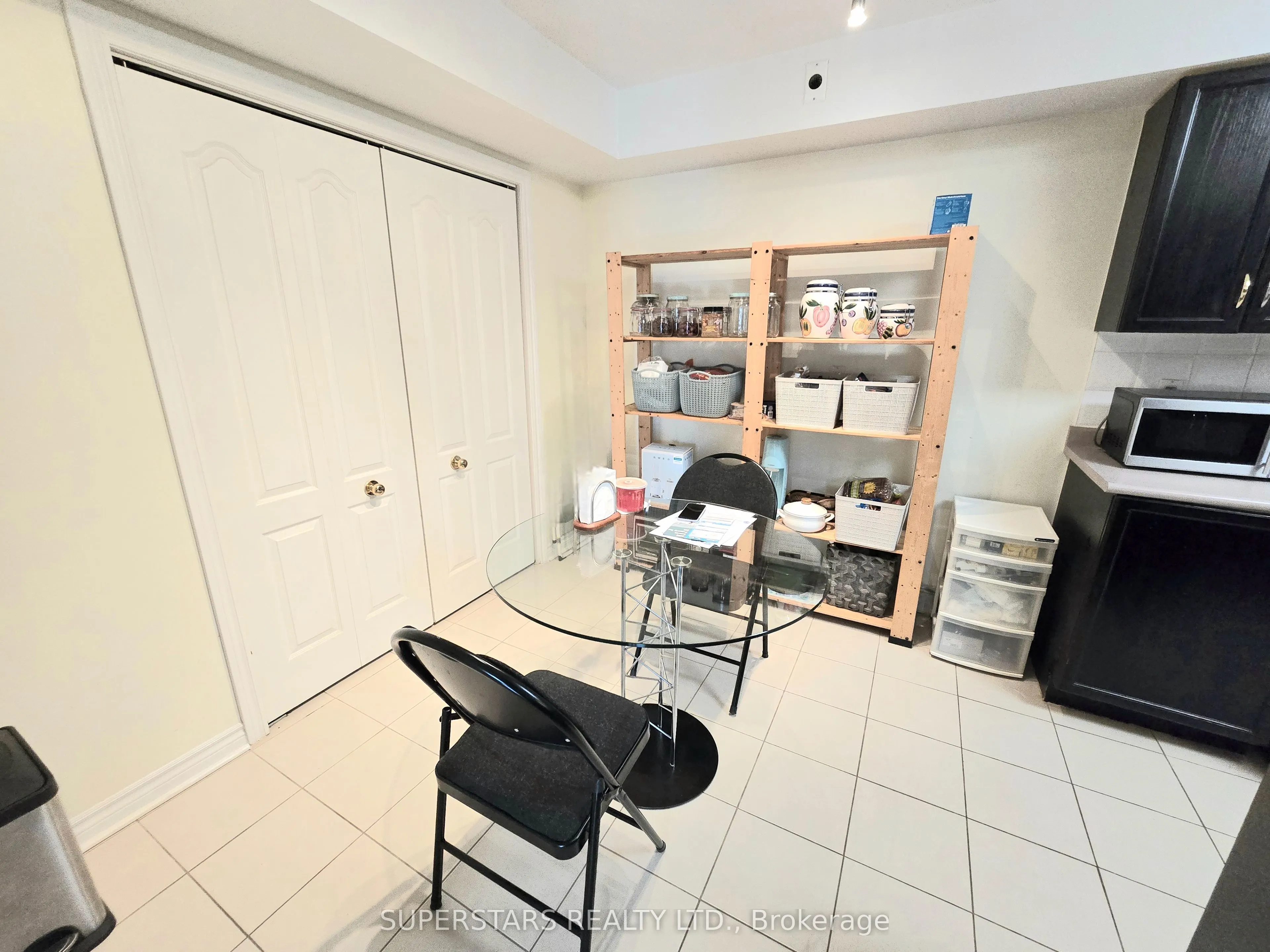 115 Omni Drive, #909
