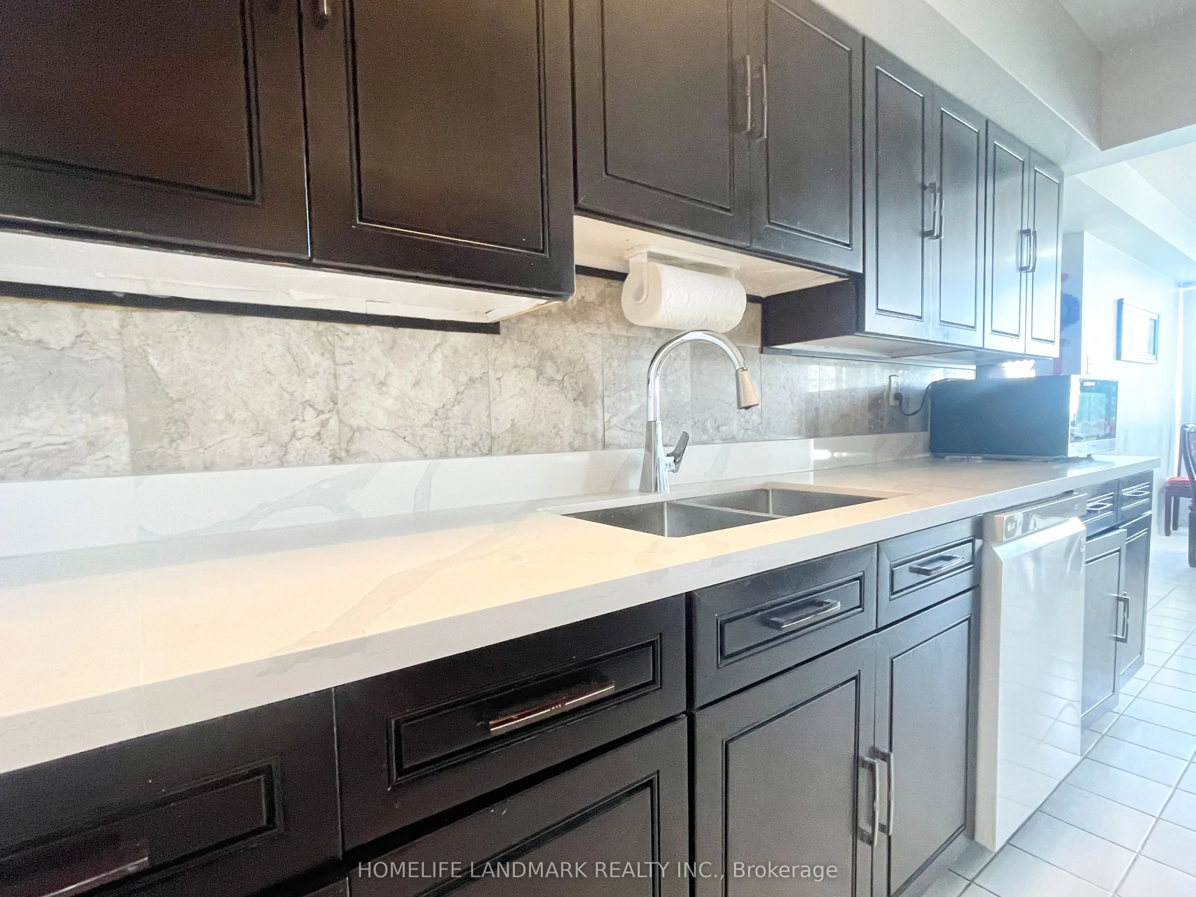 4725 Sheppard Avenue E, #703