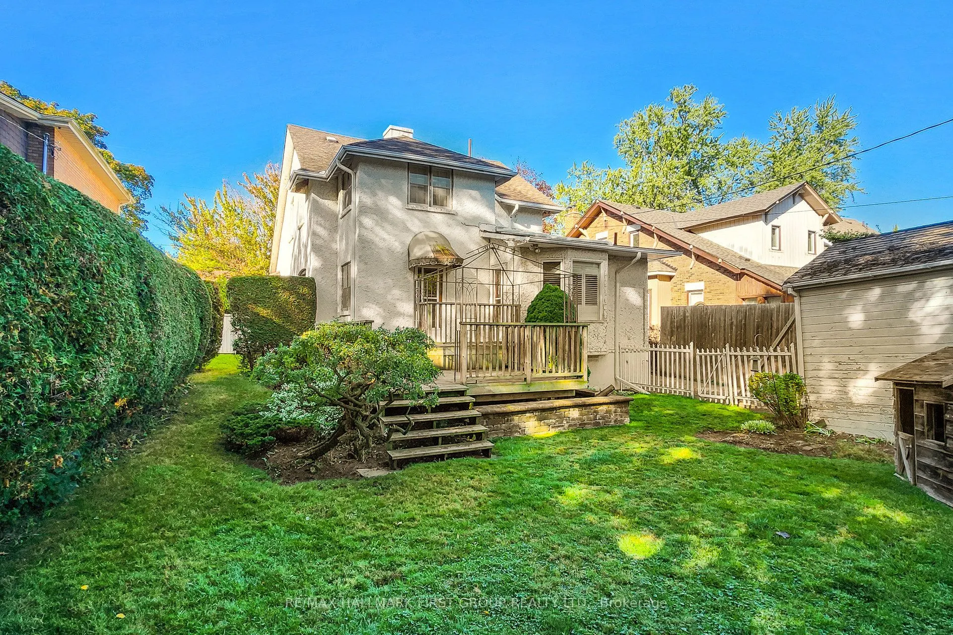 481 Simcoe Street N