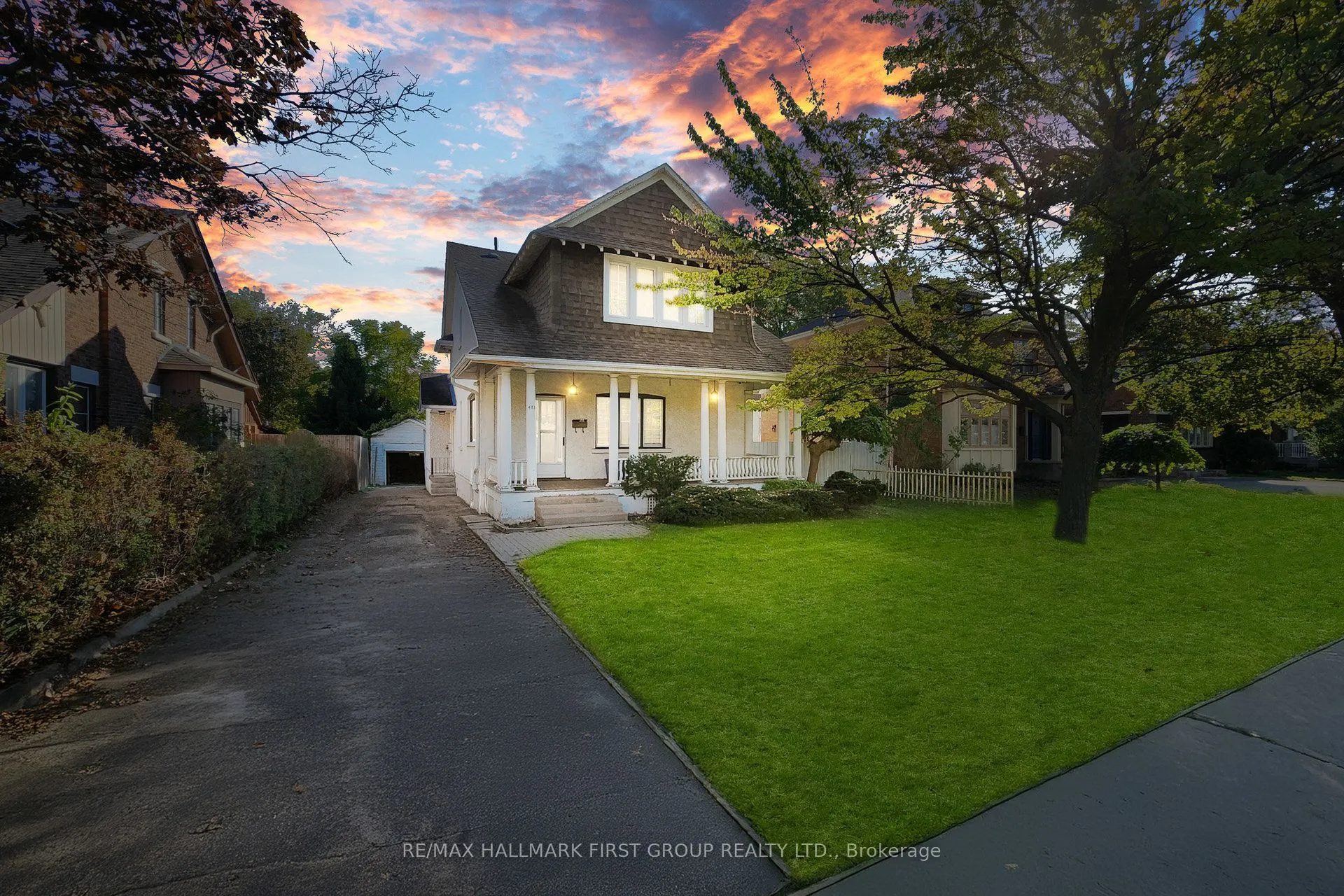 481 Simcoe Street N