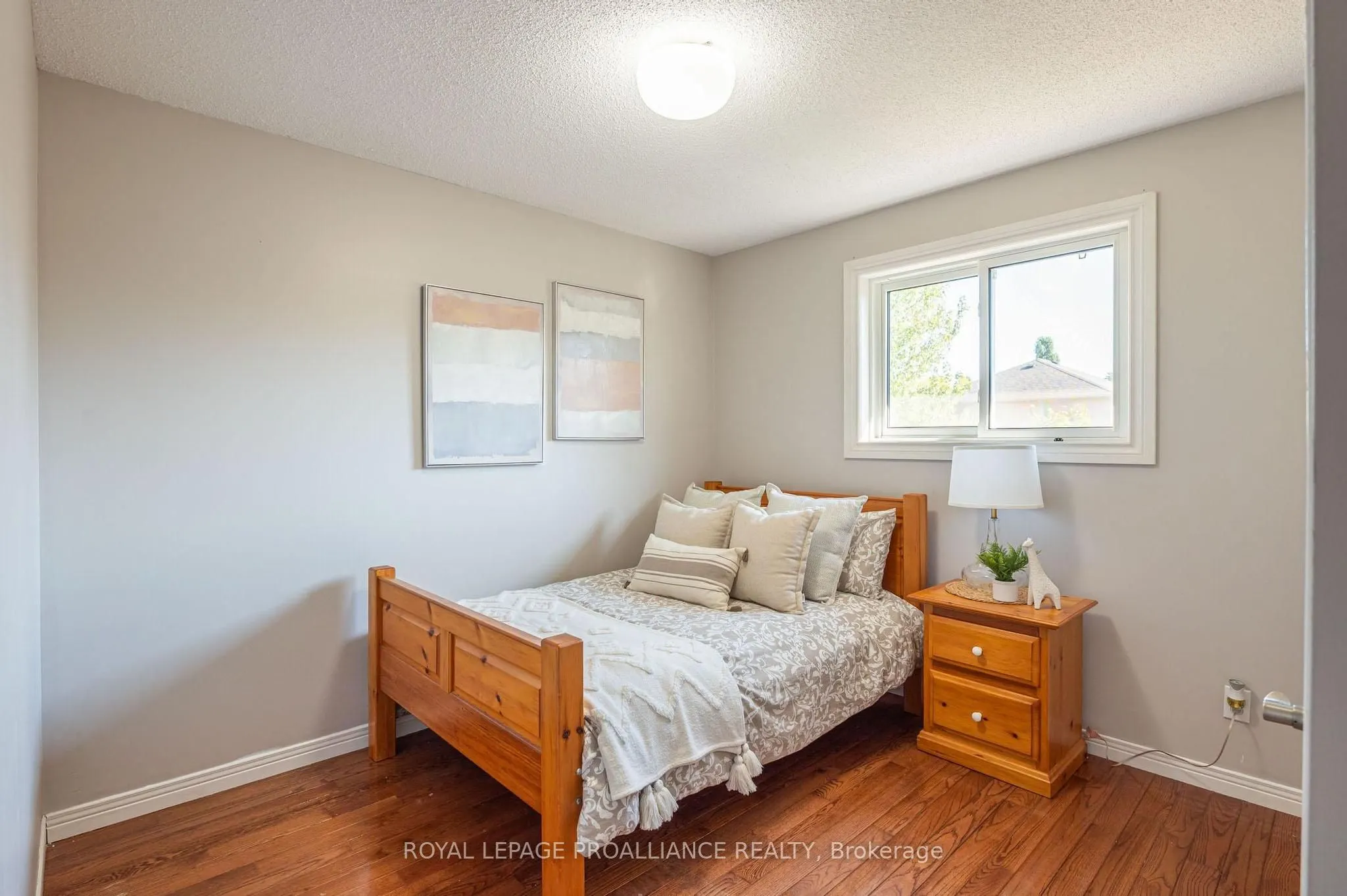 7 Fieldcrest Avenue