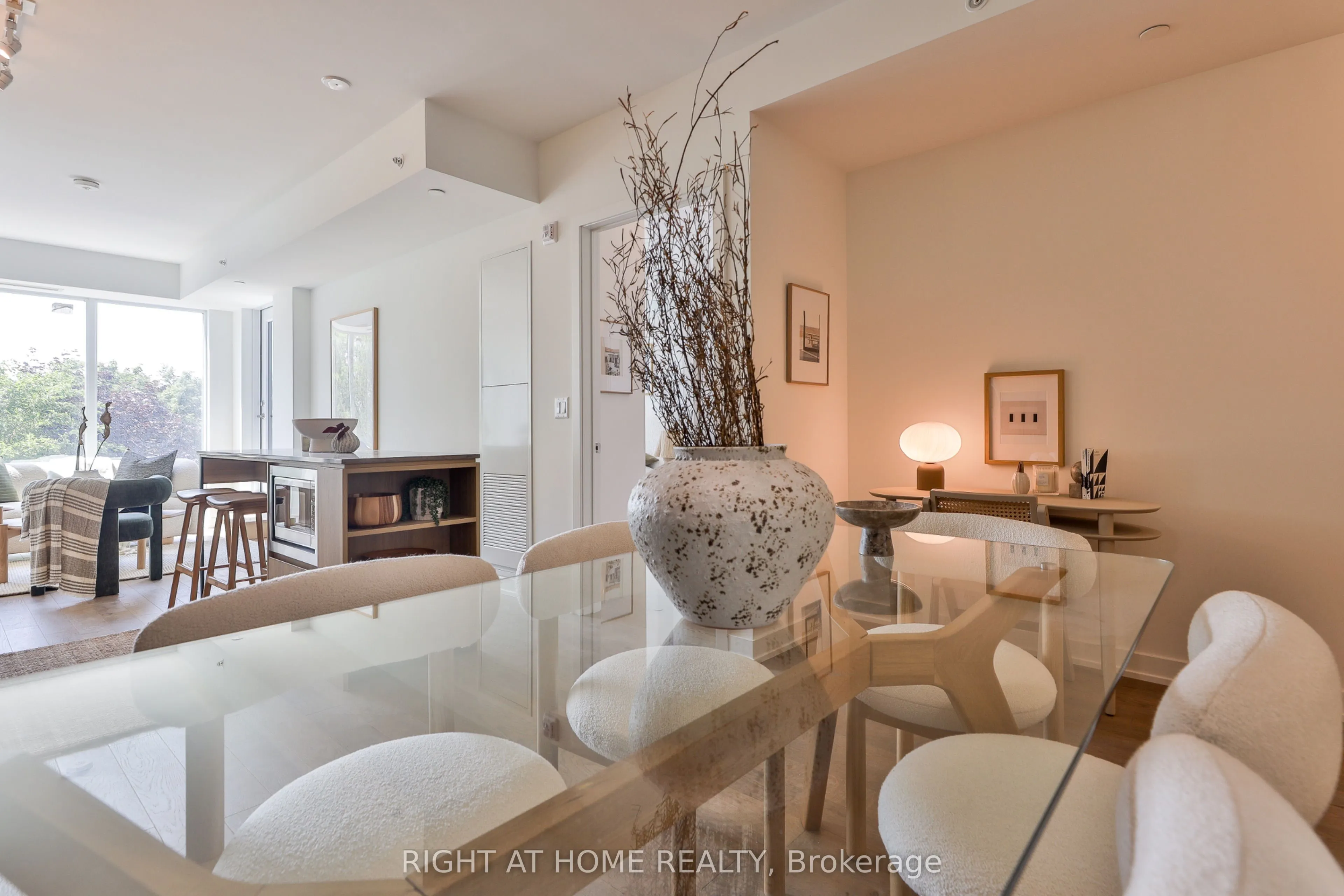 1161 Kingston Road, #201