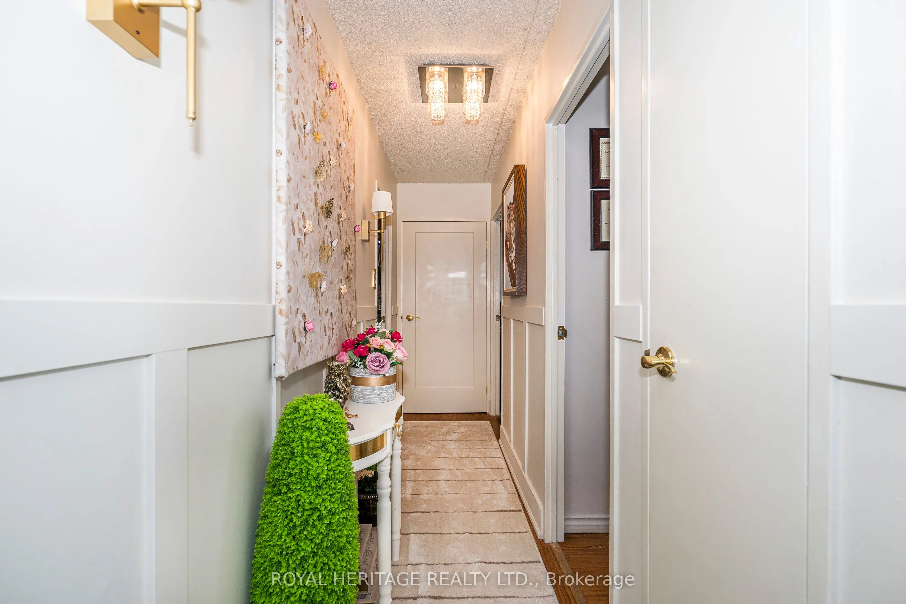 1535 Diefenbaker Court, #101