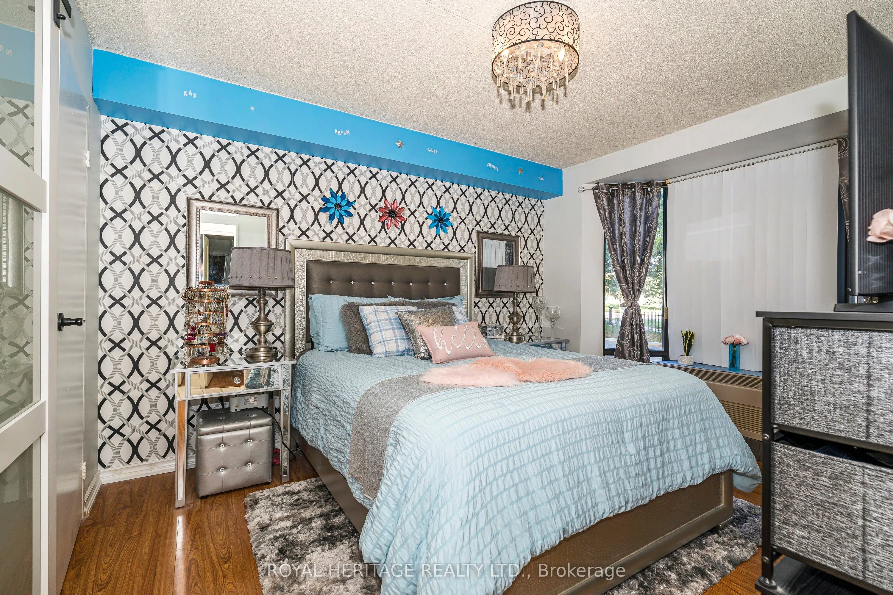 1535 Diefenbaker Court, #101