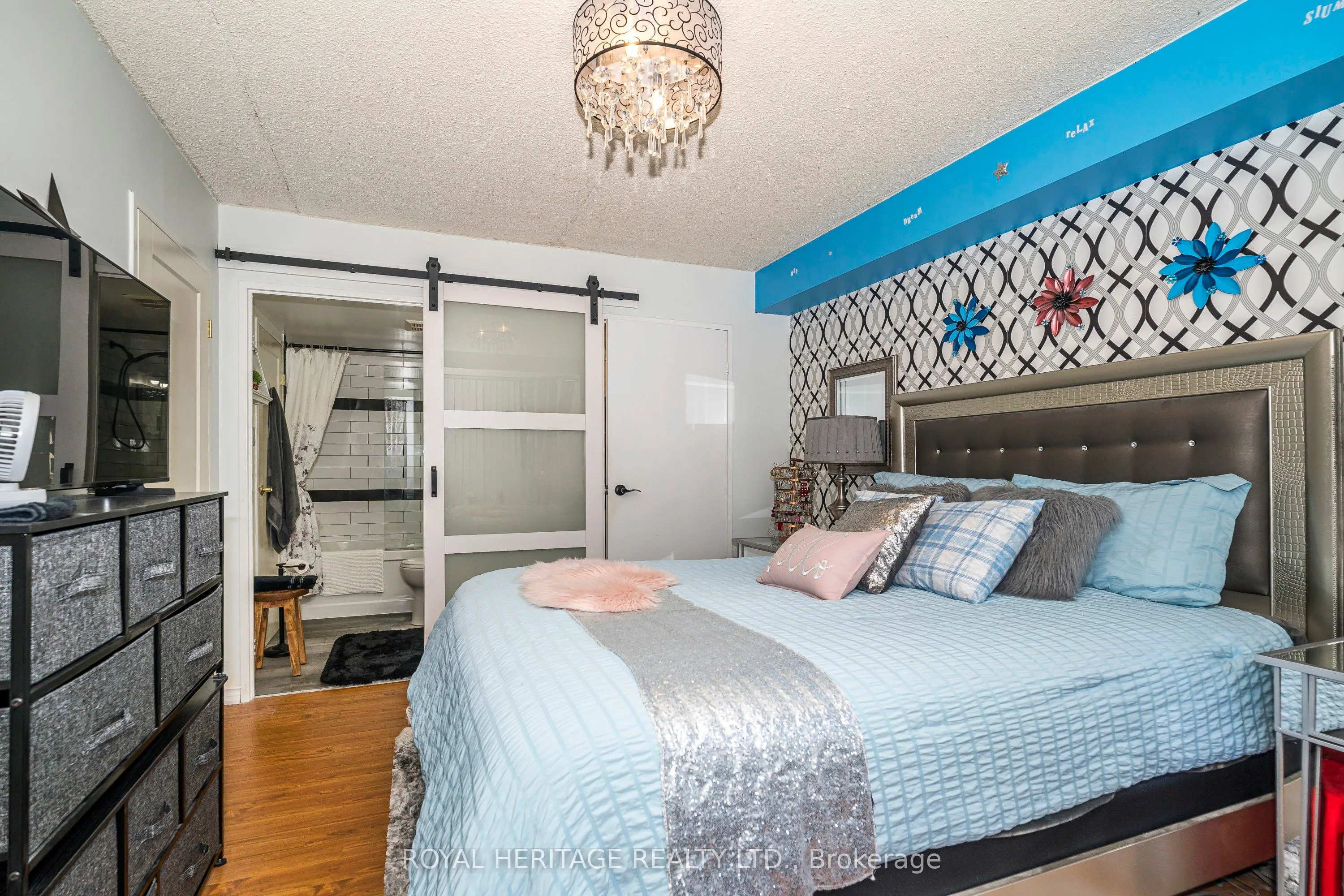 1535 Diefenbaker Court, #101