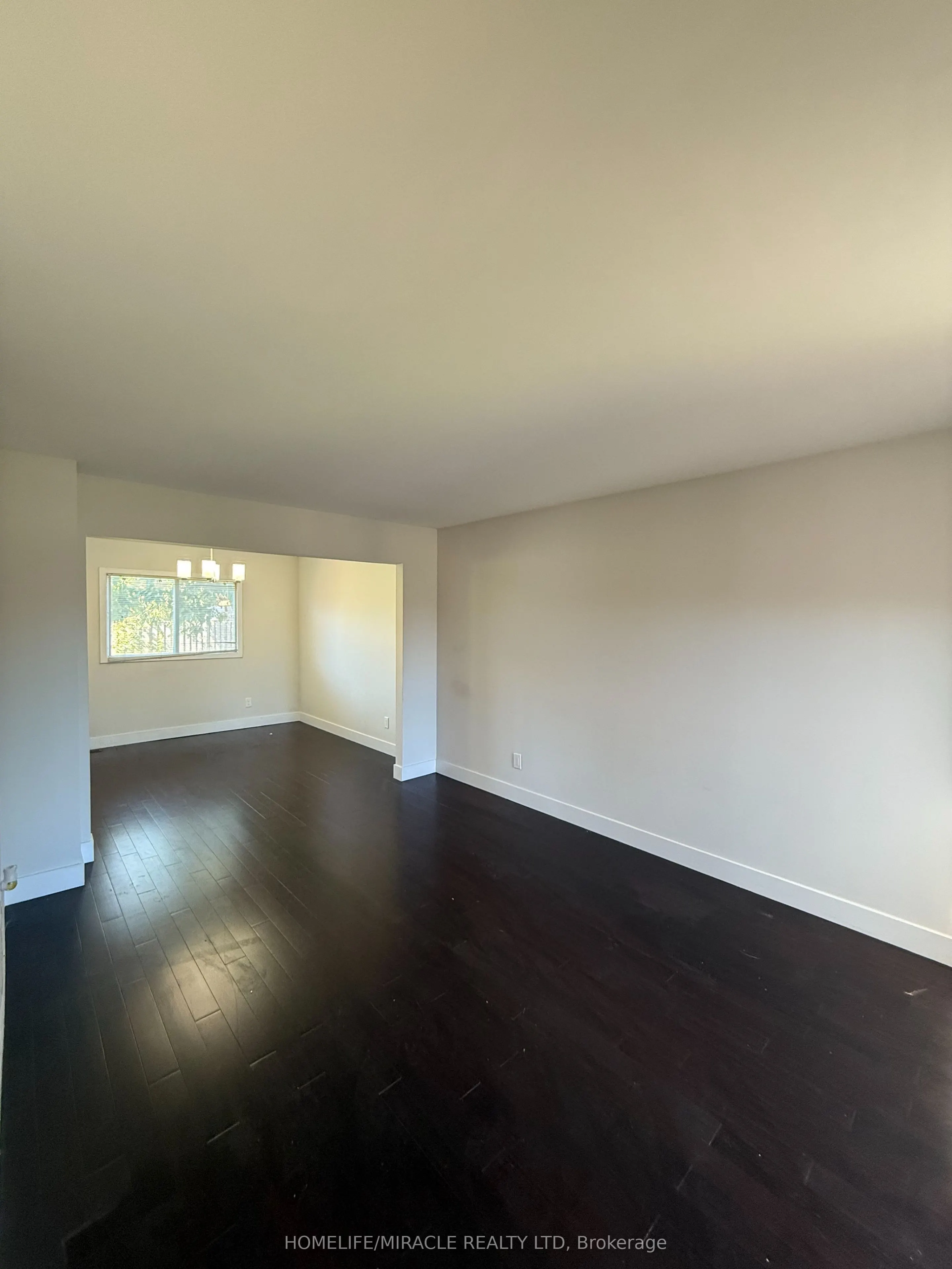580 Daylight Crescent