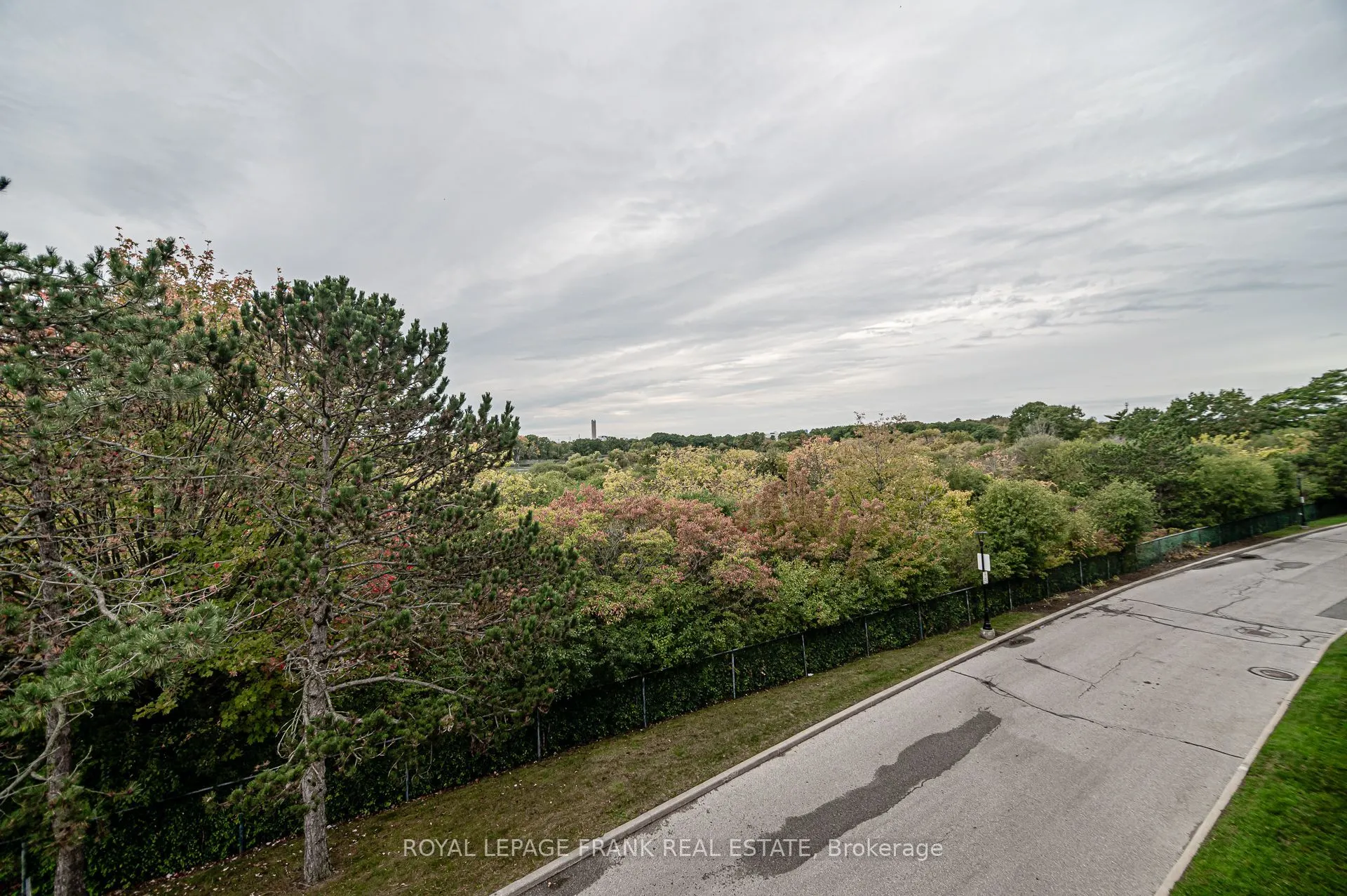 191 Lake Driveway Way W, #314