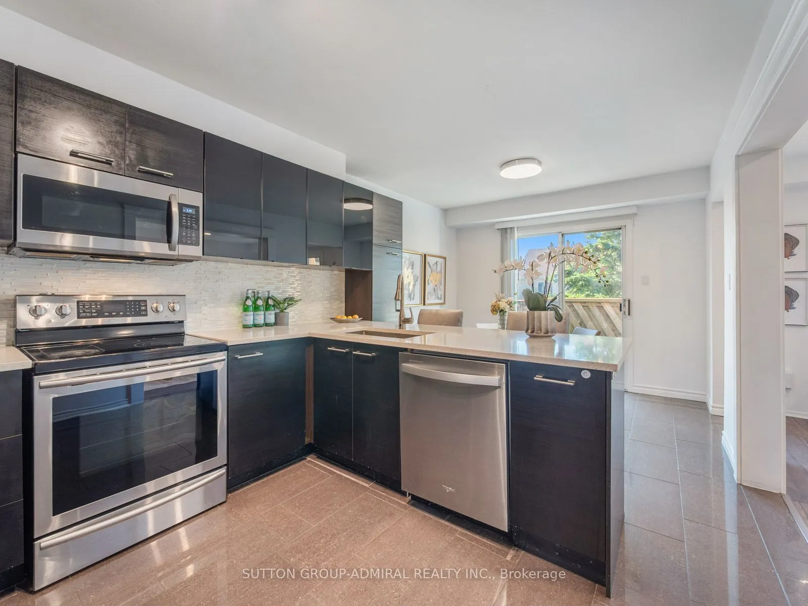 104 Humphrey Drive