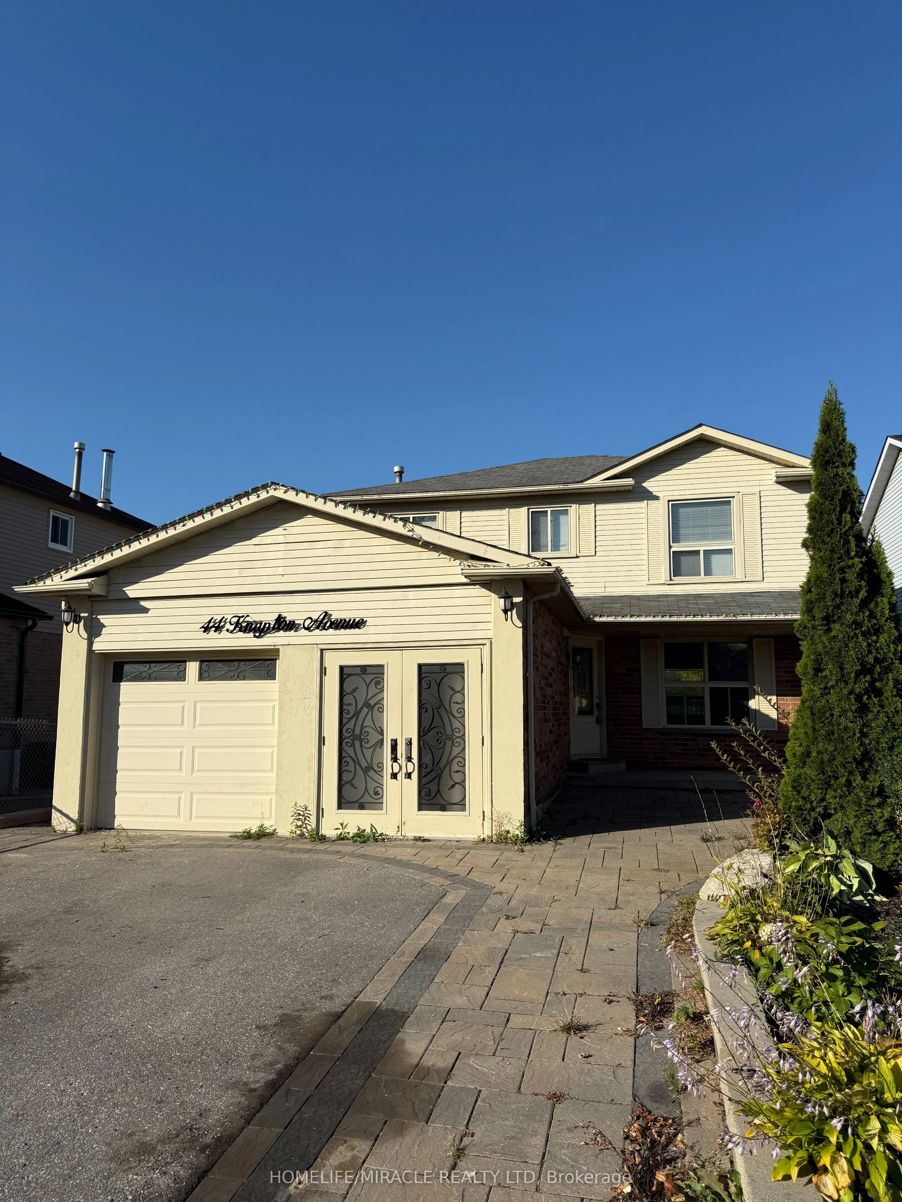 44 Knapton Avenue