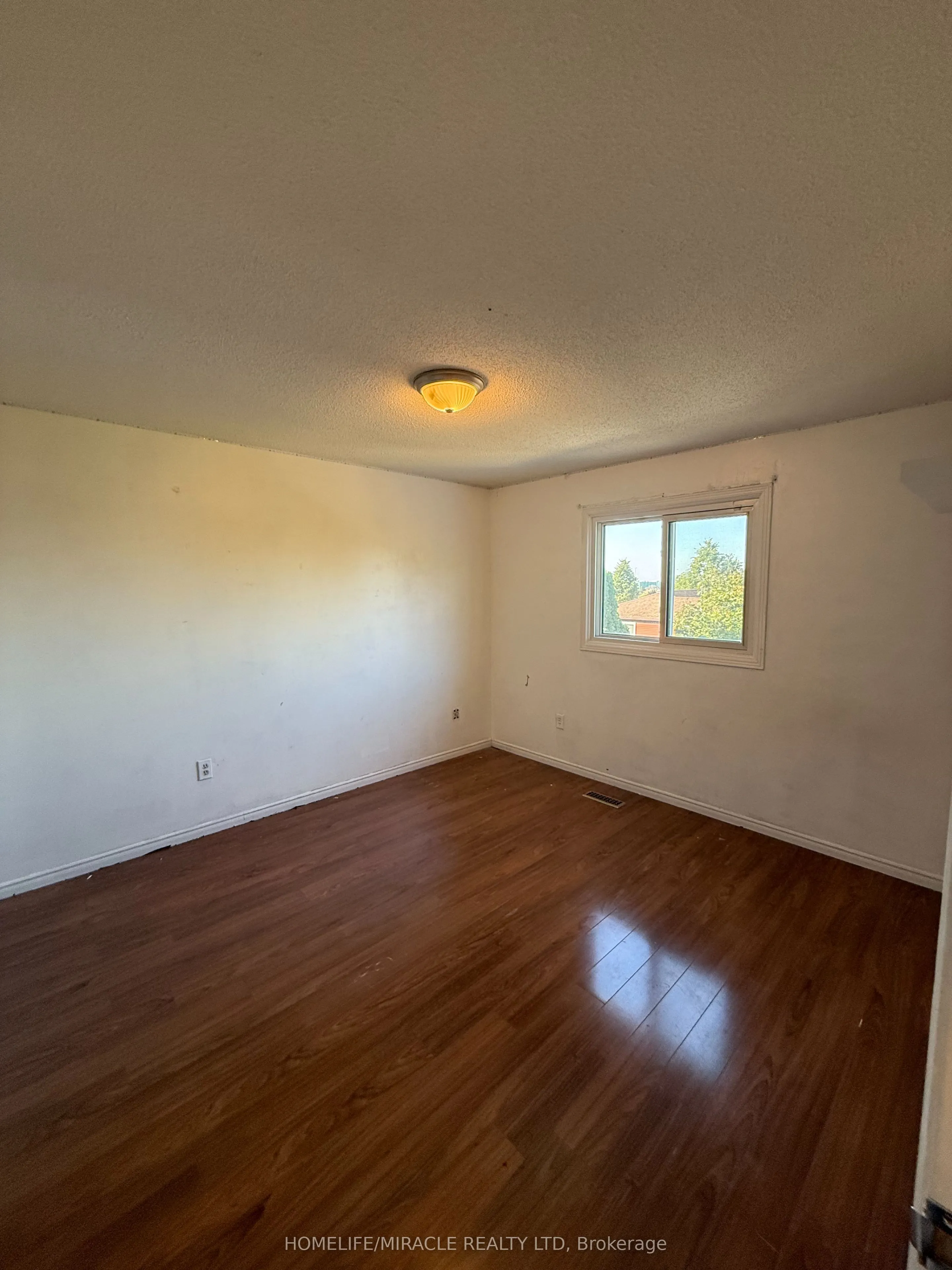 44 Knapton Avenue