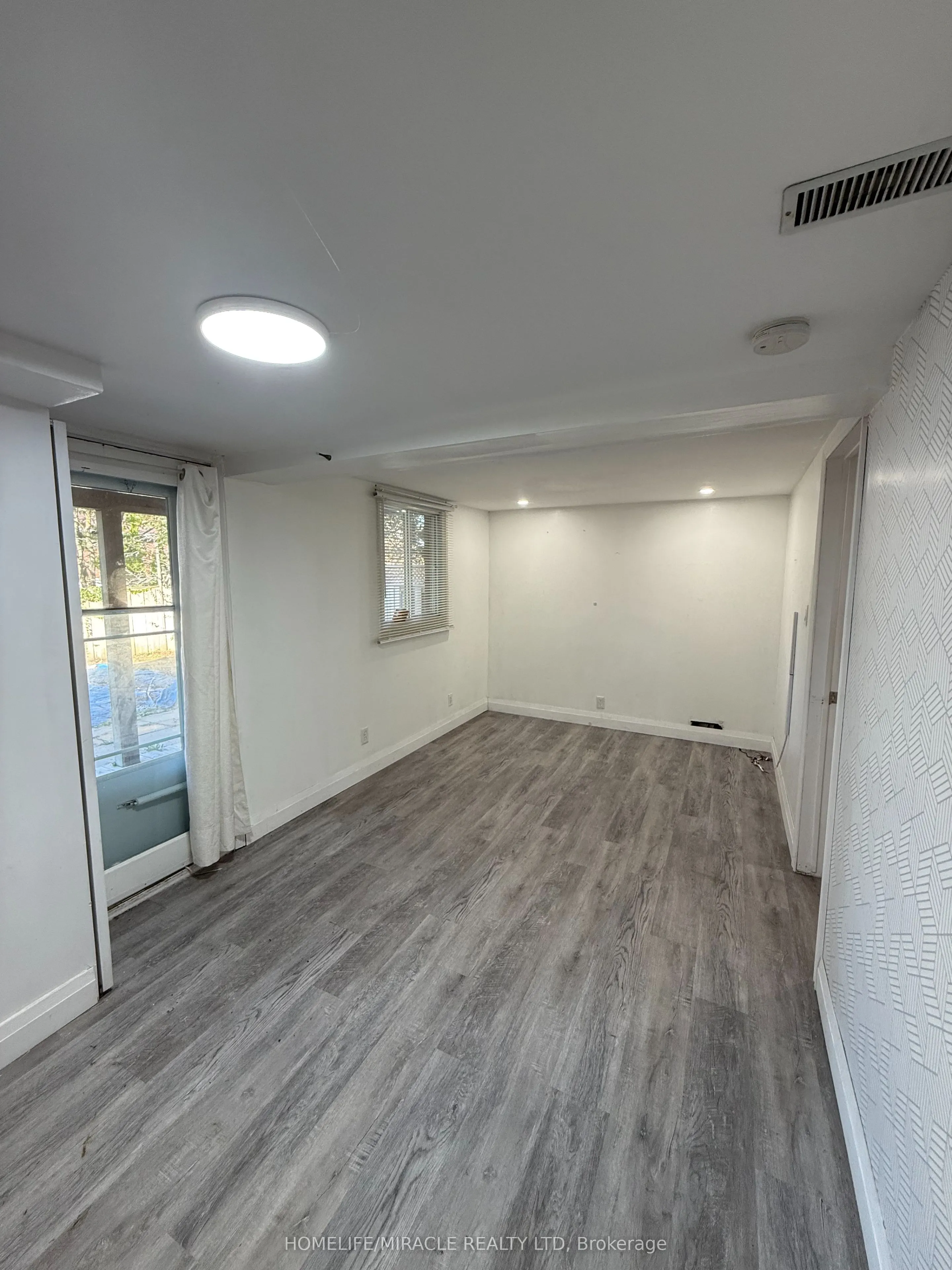 44 Knapton Avenue