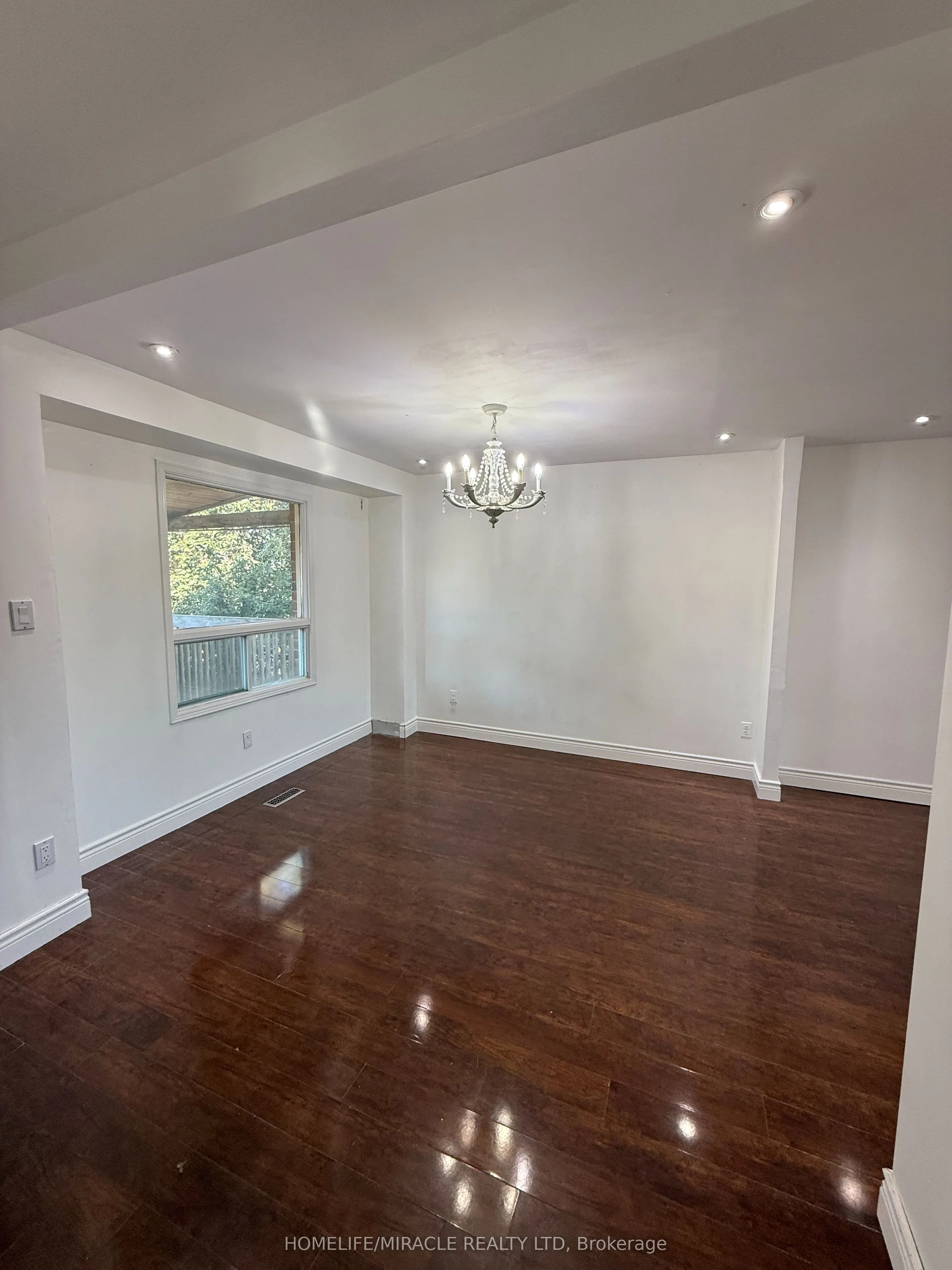 44 Knapton Avenue