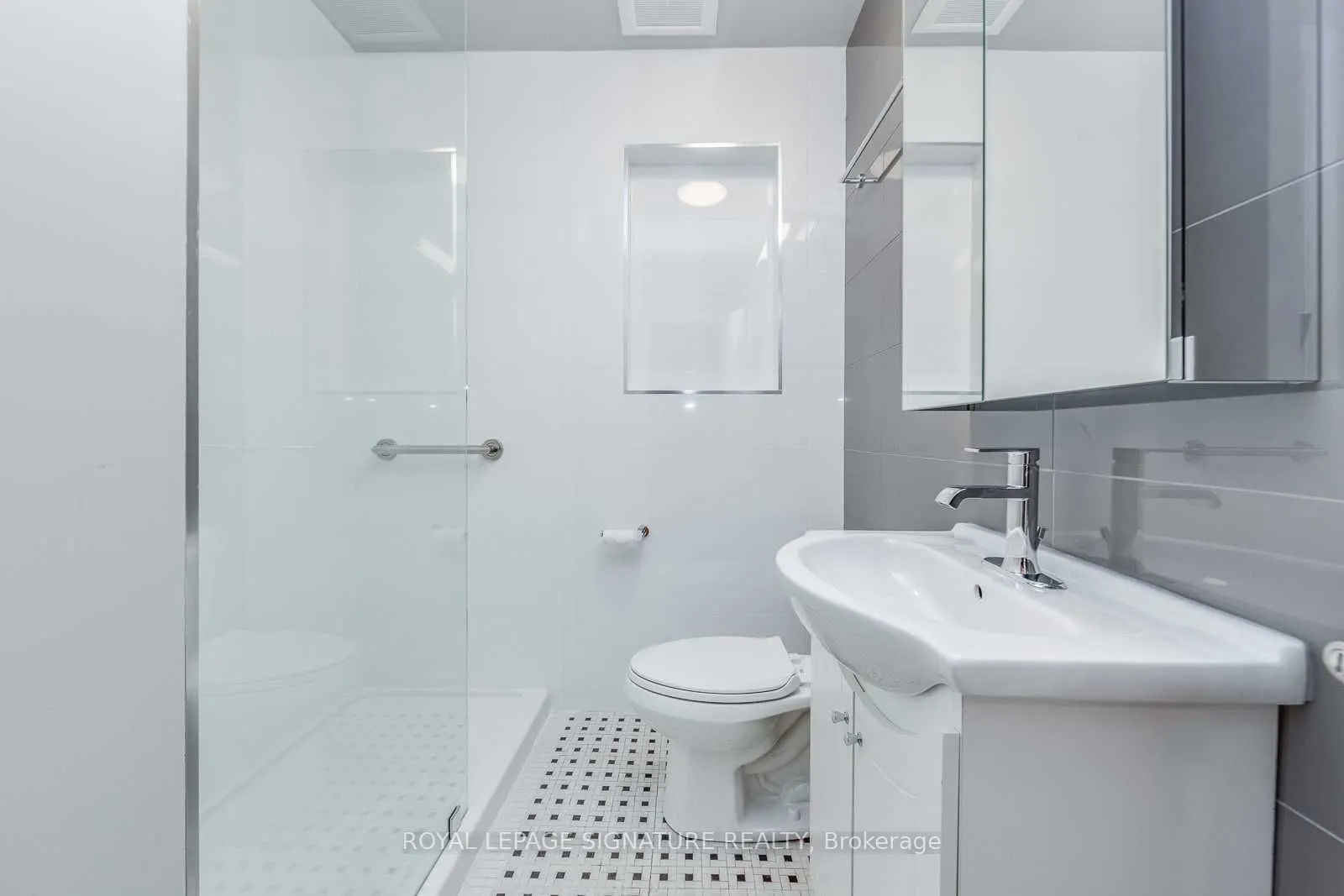 1089 Broadview Avenue, #2