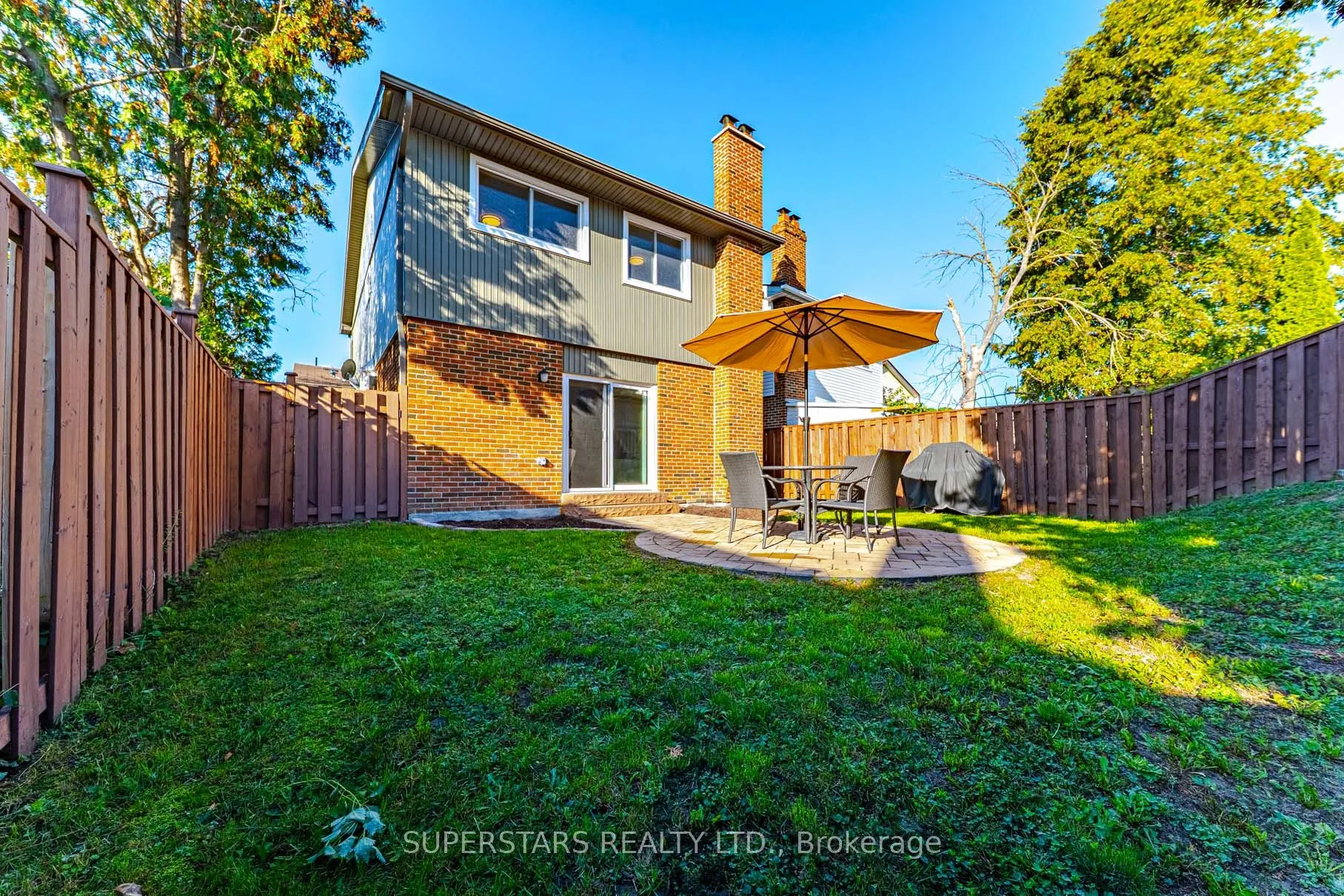 193 Carolbreen Square