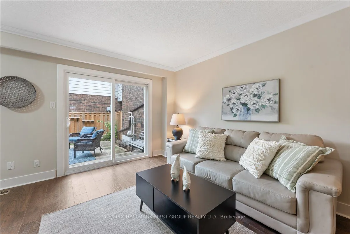 4 Deeprose Lane, #27