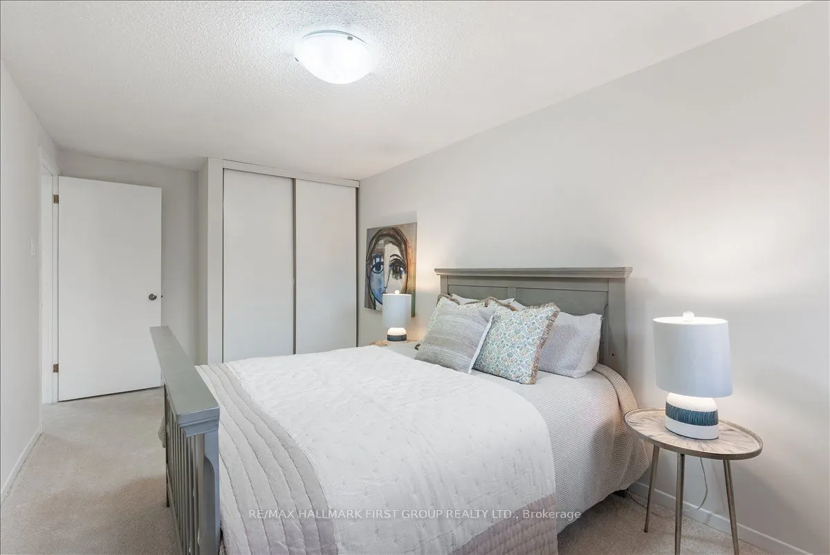 4 Deeprose Lane, #27