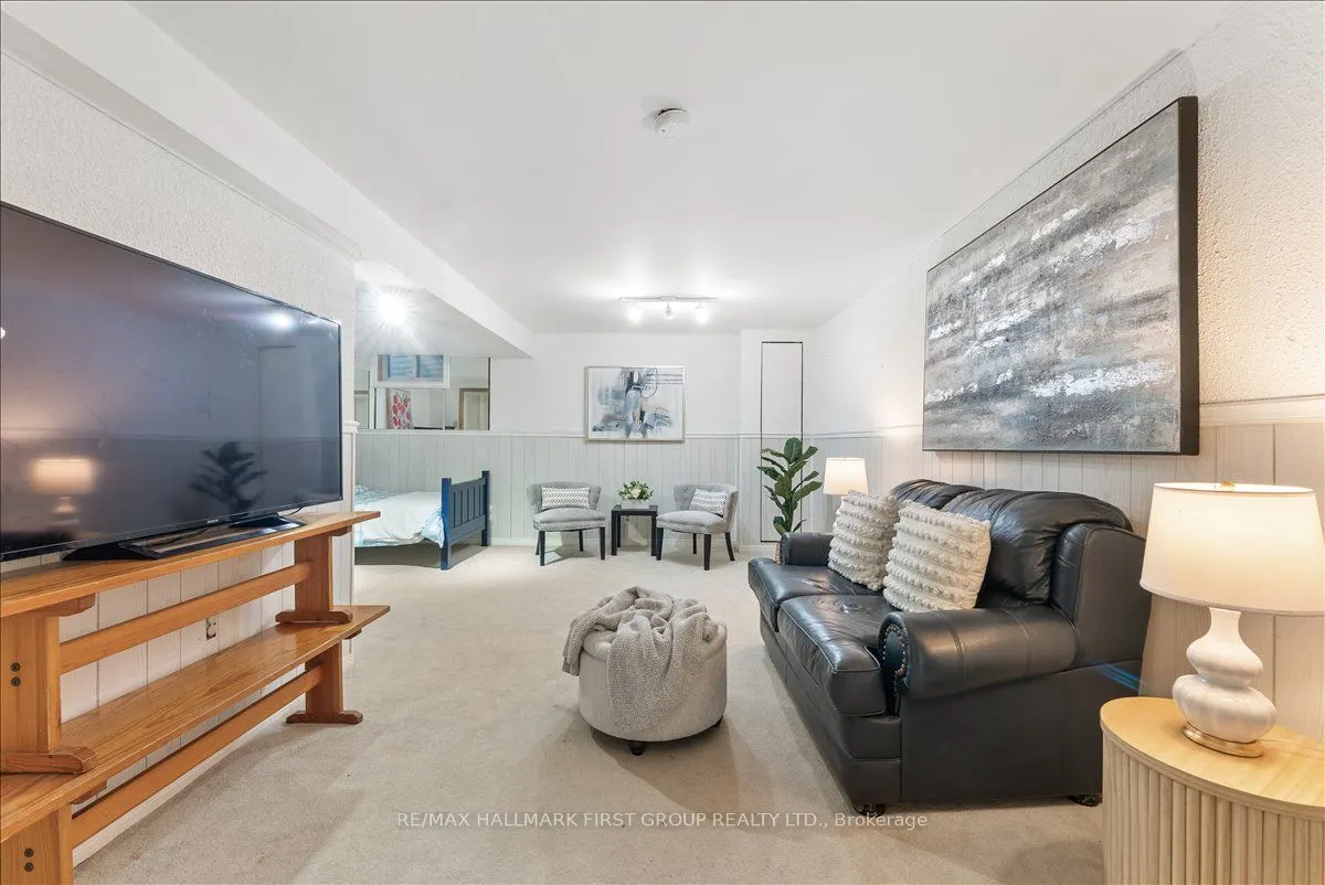 4 Deeprose Lane, #27