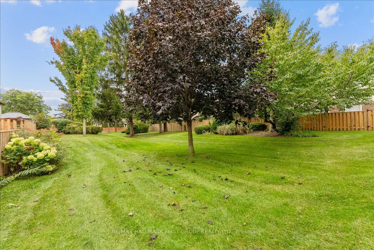 4 Deeprose Lane, #27
