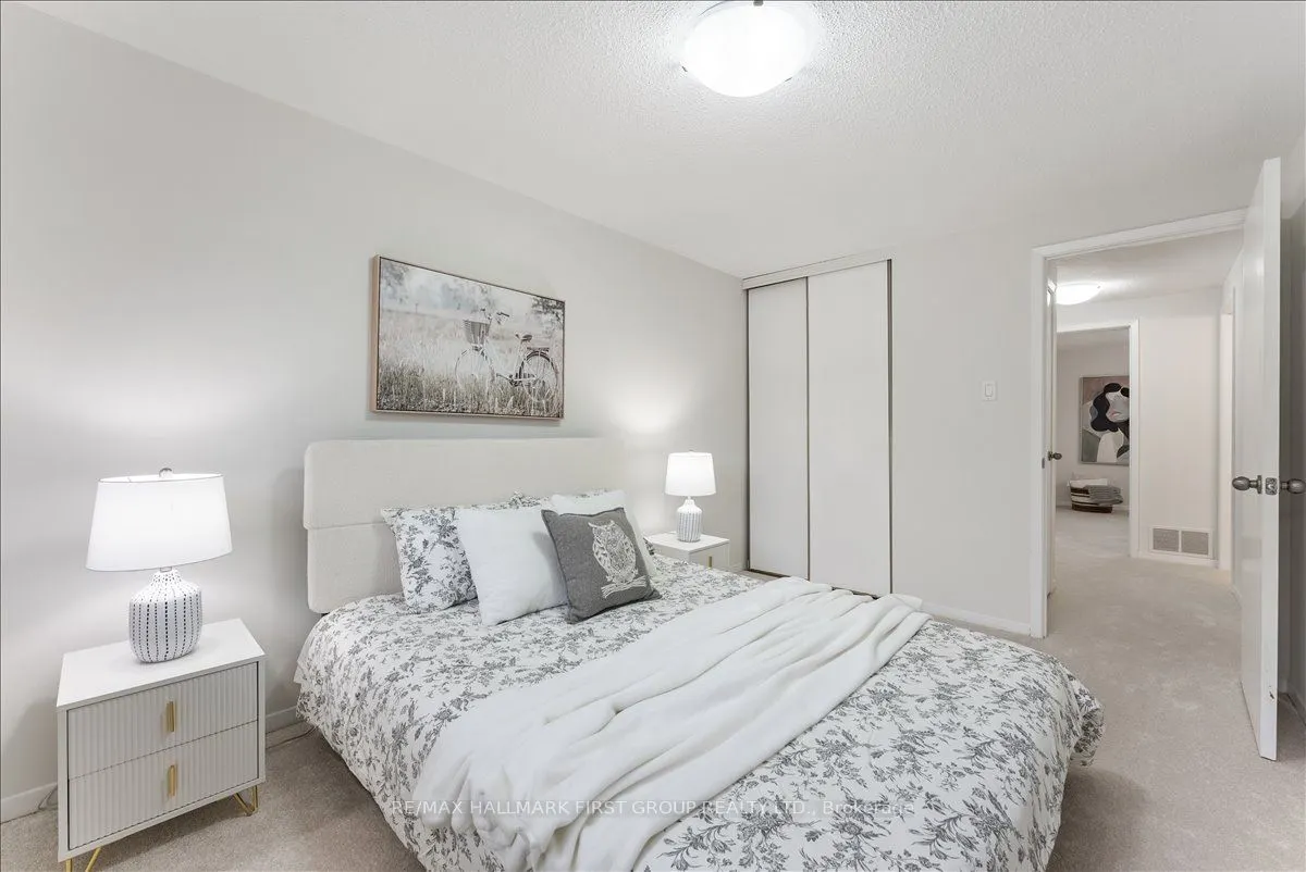 4 Deeprose Lane, #27