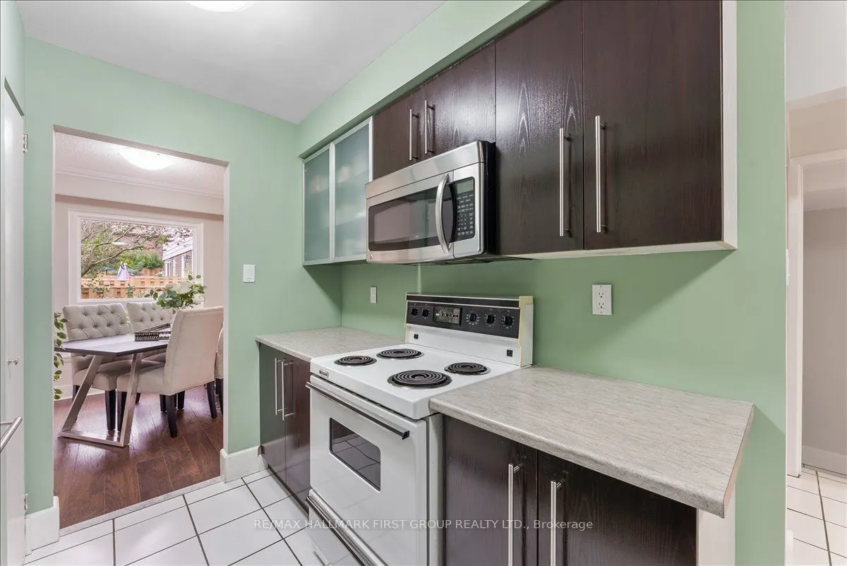 4 Deeprose Lane, #27