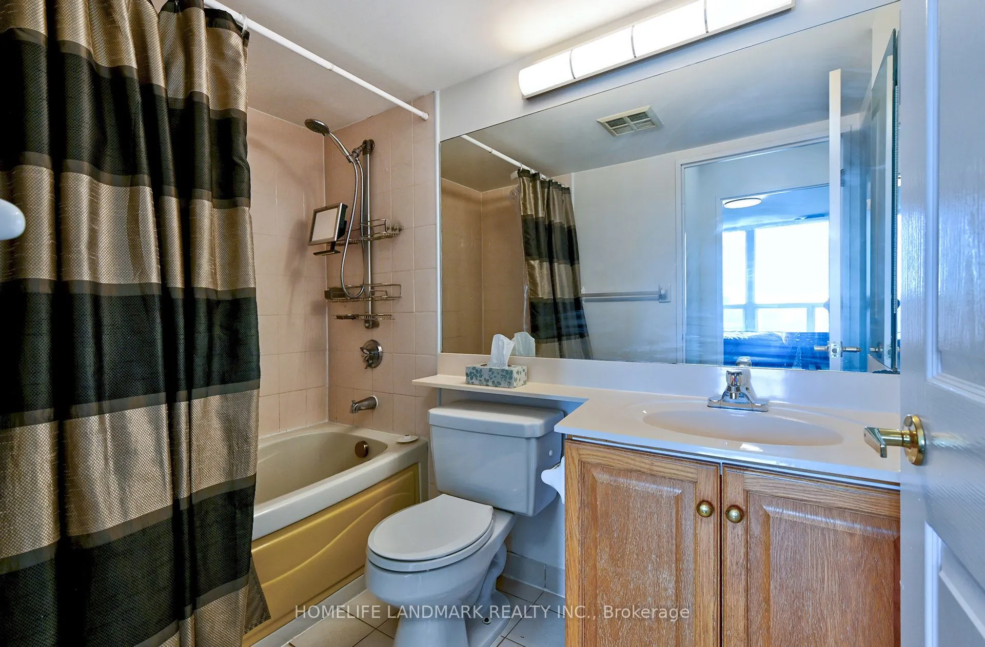 88 Corporate Drive, #2612