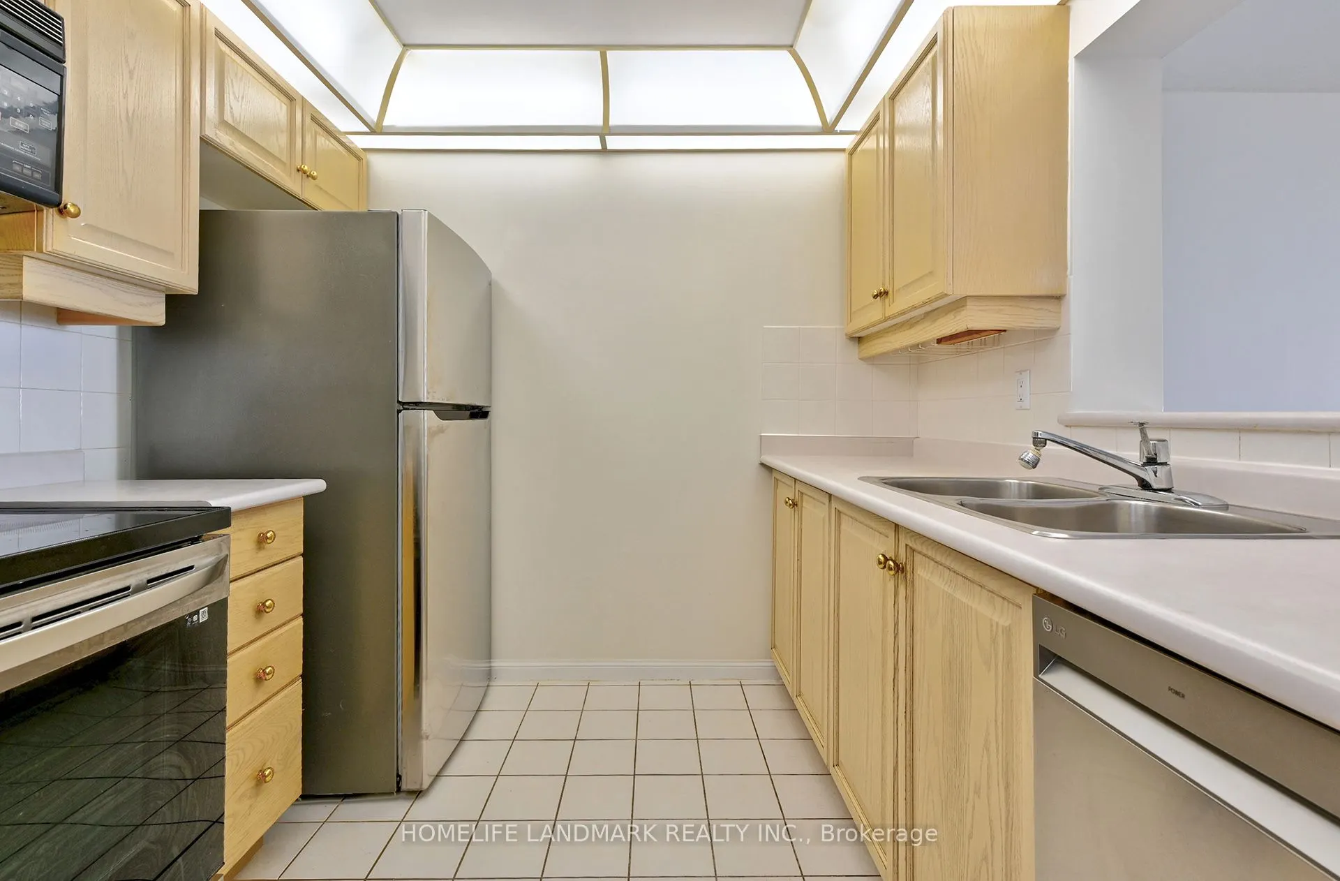 88 Corporate Drive, #2612