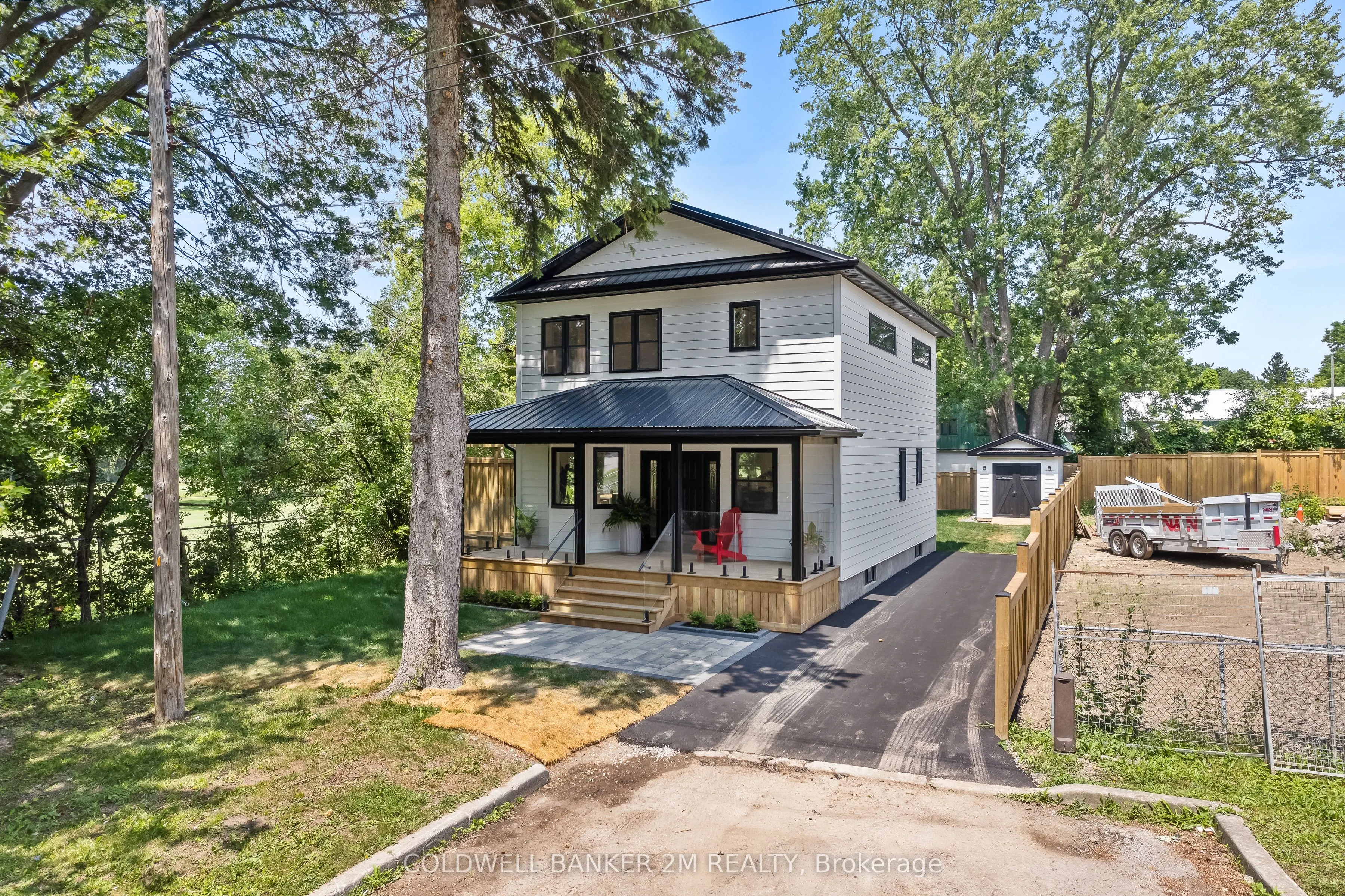 128 Buckingham Avenue
