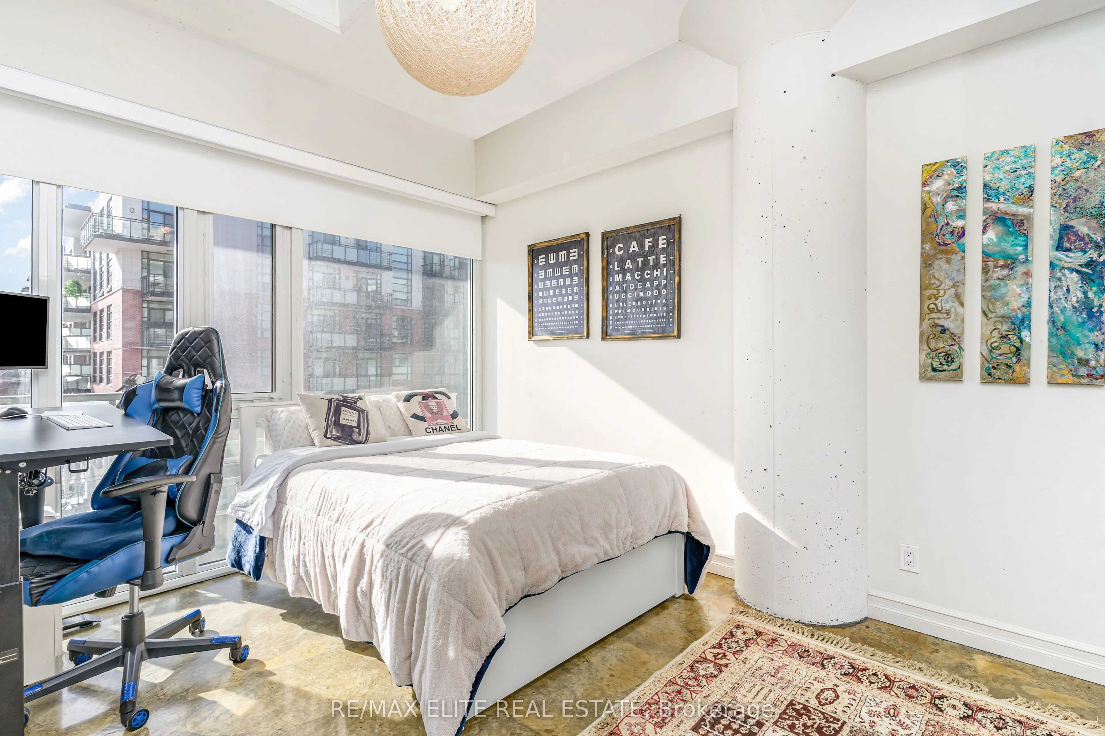 201 Carlaw Avenue, #412