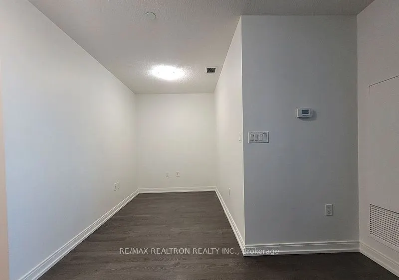 275 Village Green Square, #325