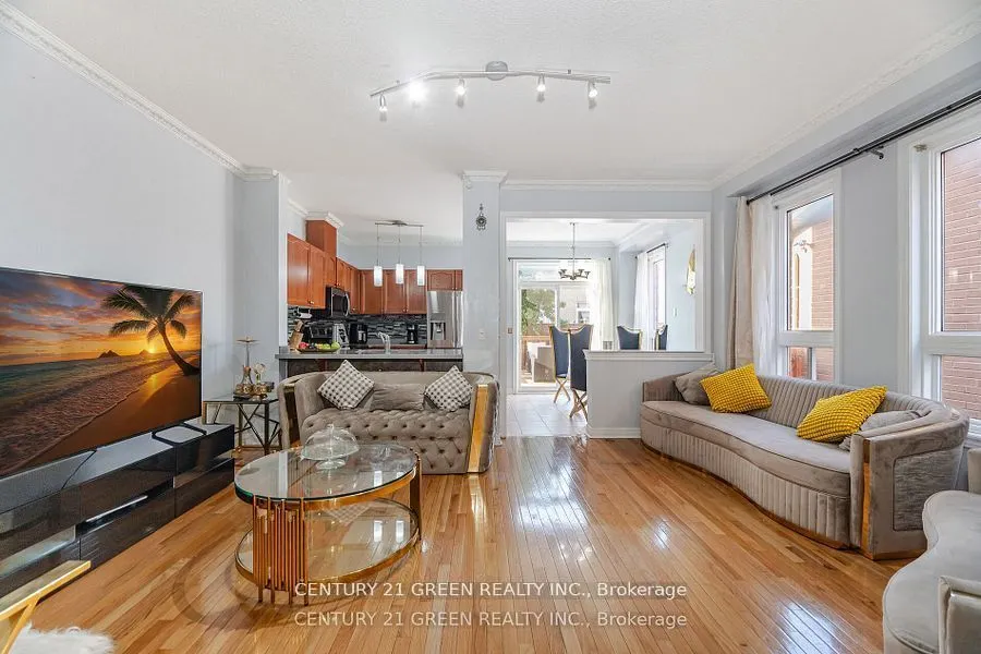18 Fiddlehead Terrace