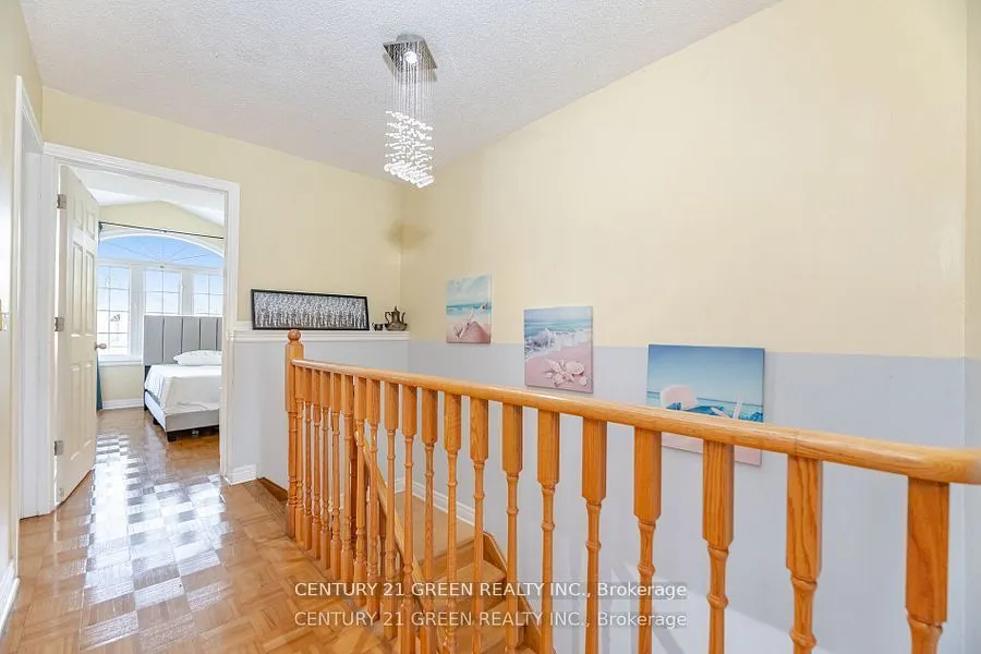 18 Fiddlehead Terrace