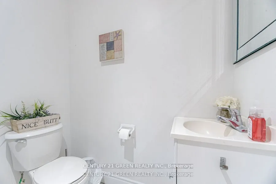 18 Fiddlehead Terrace