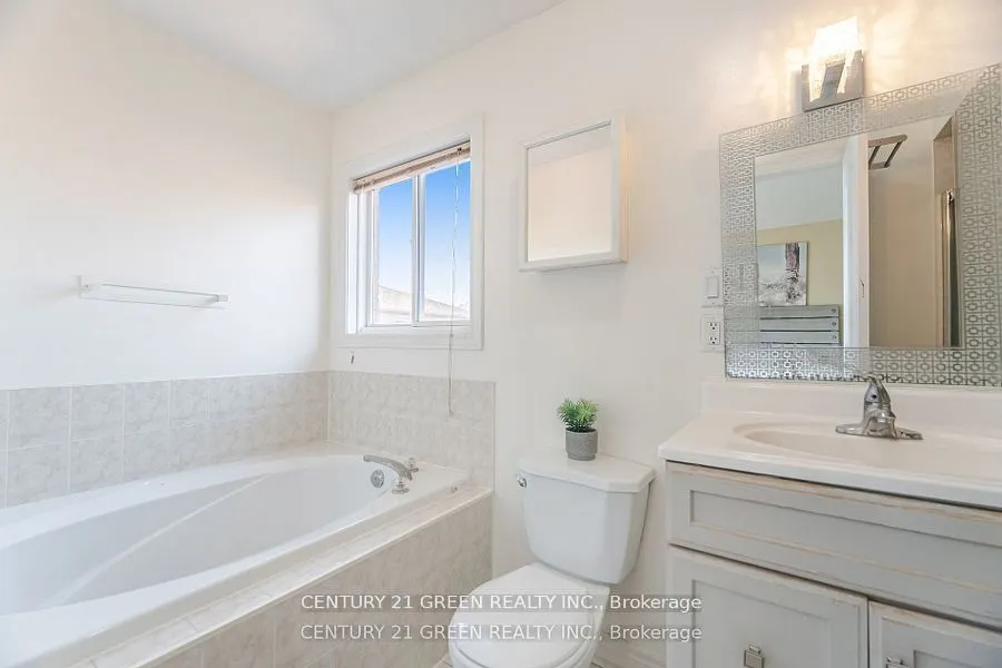 18 Fiddlehead Terrace