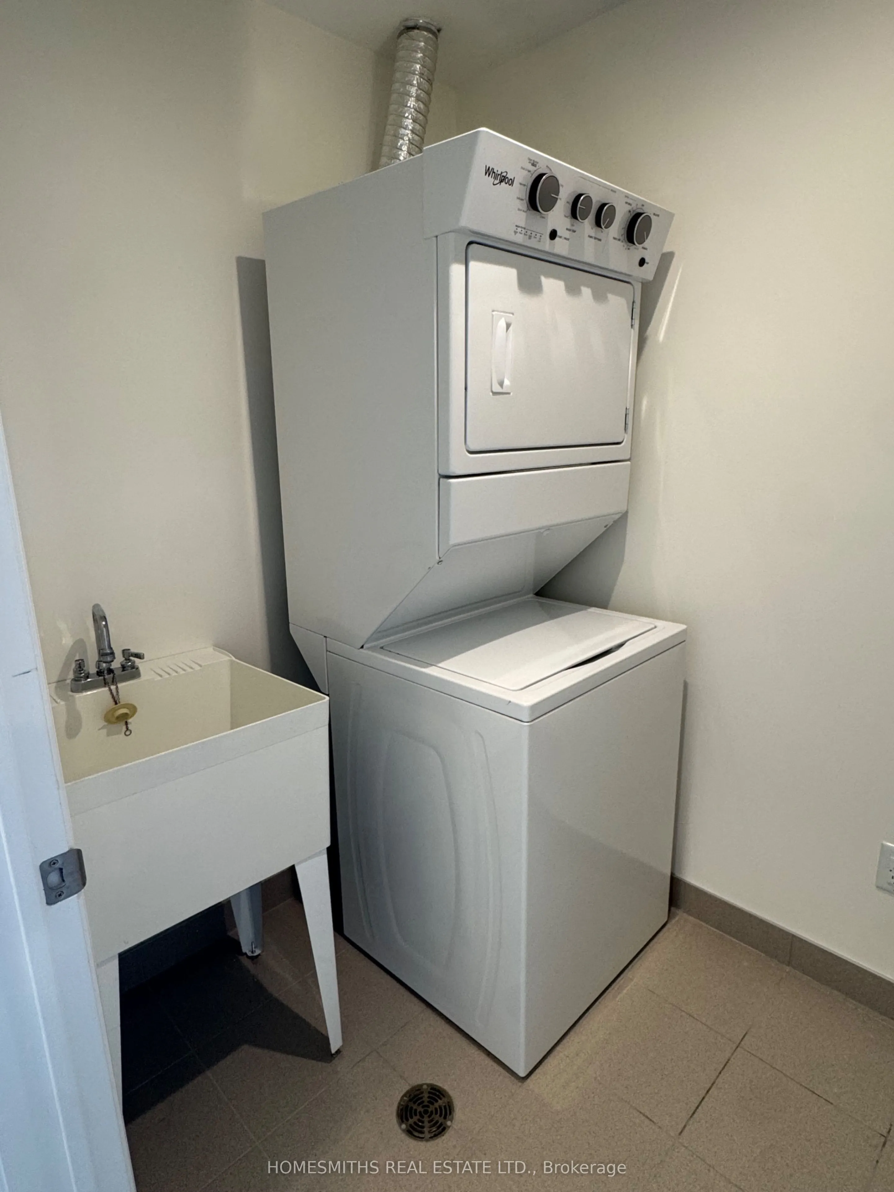 109 King Avenue E, #401