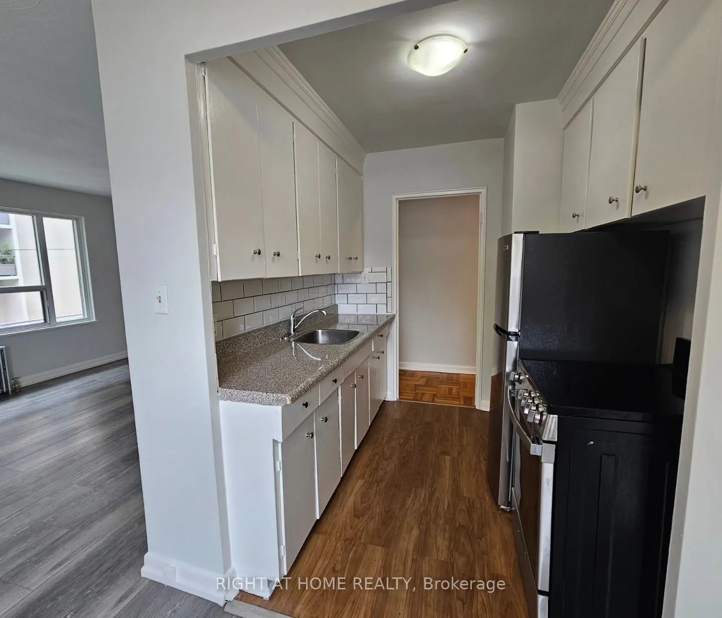 20 Cosburn Avenue, #203