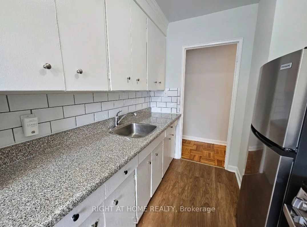 20 Cosburn Avenue, #203