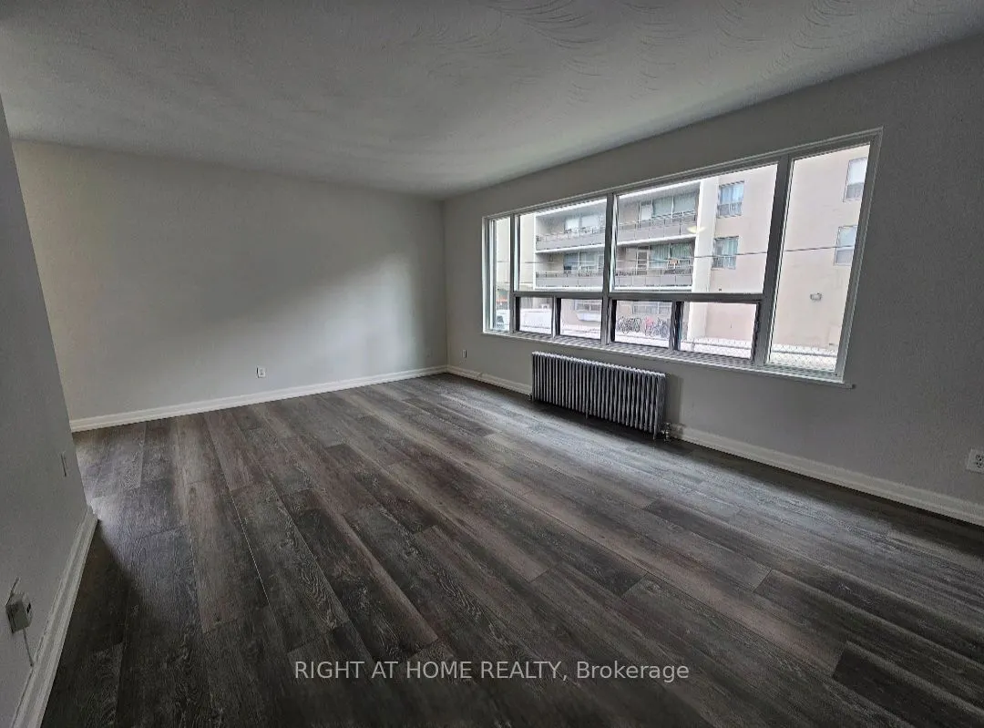 20 Cosburn Avenue, #203