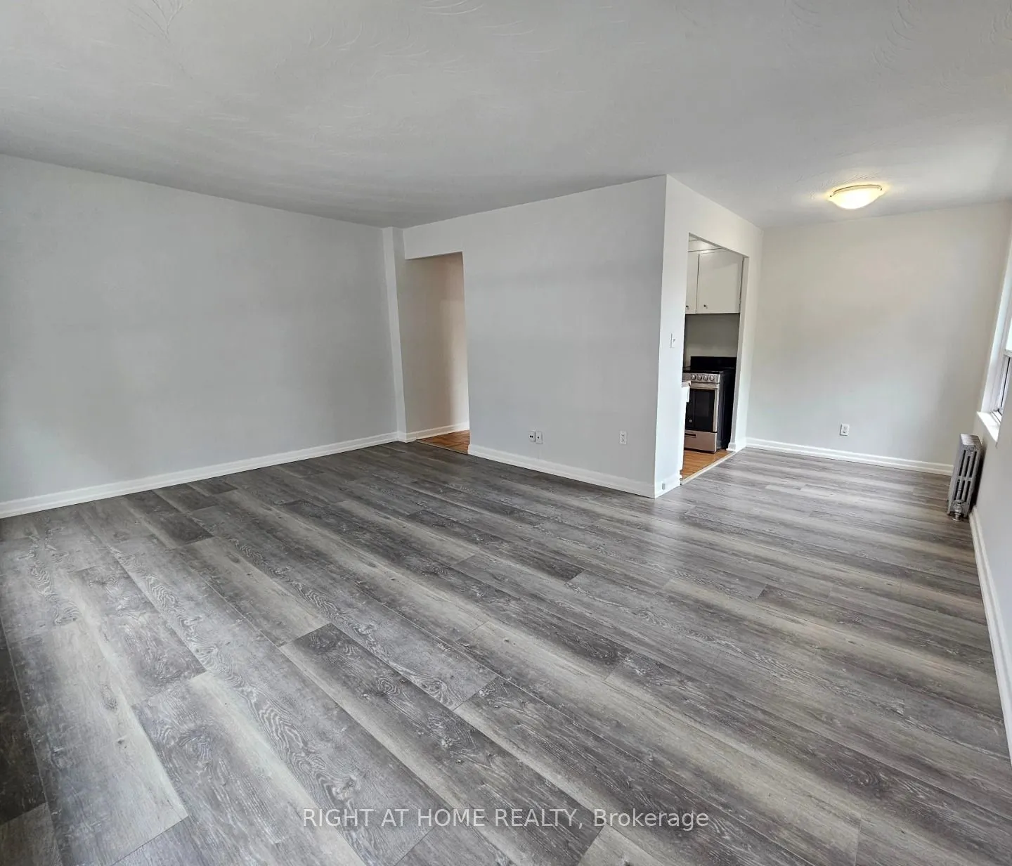 20 Cosburn Avenue, #203