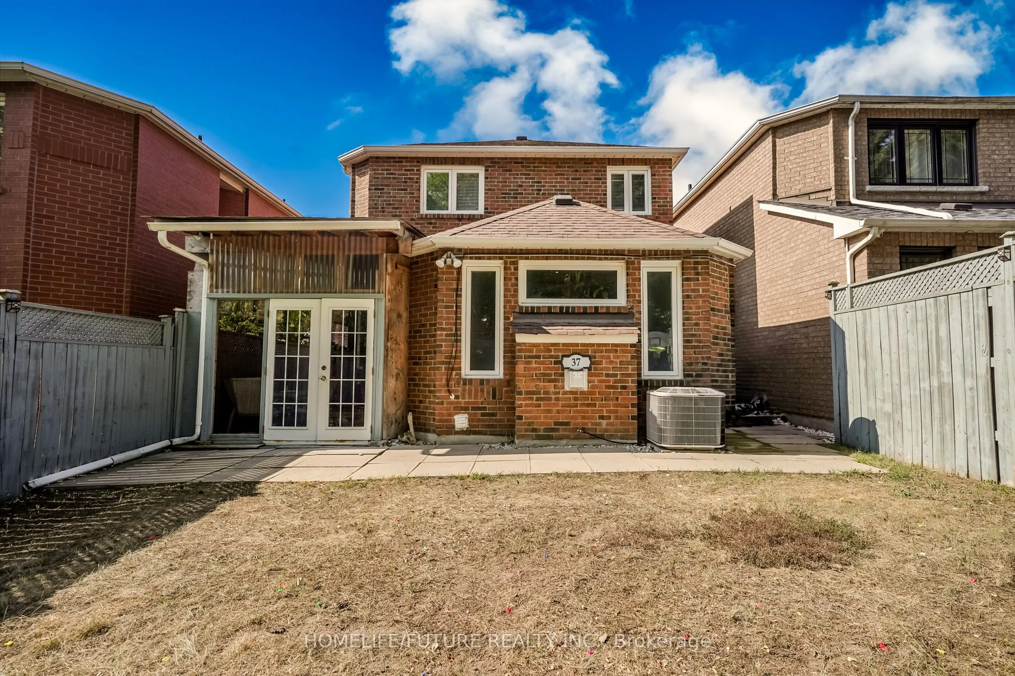 37 Tawn Crescent