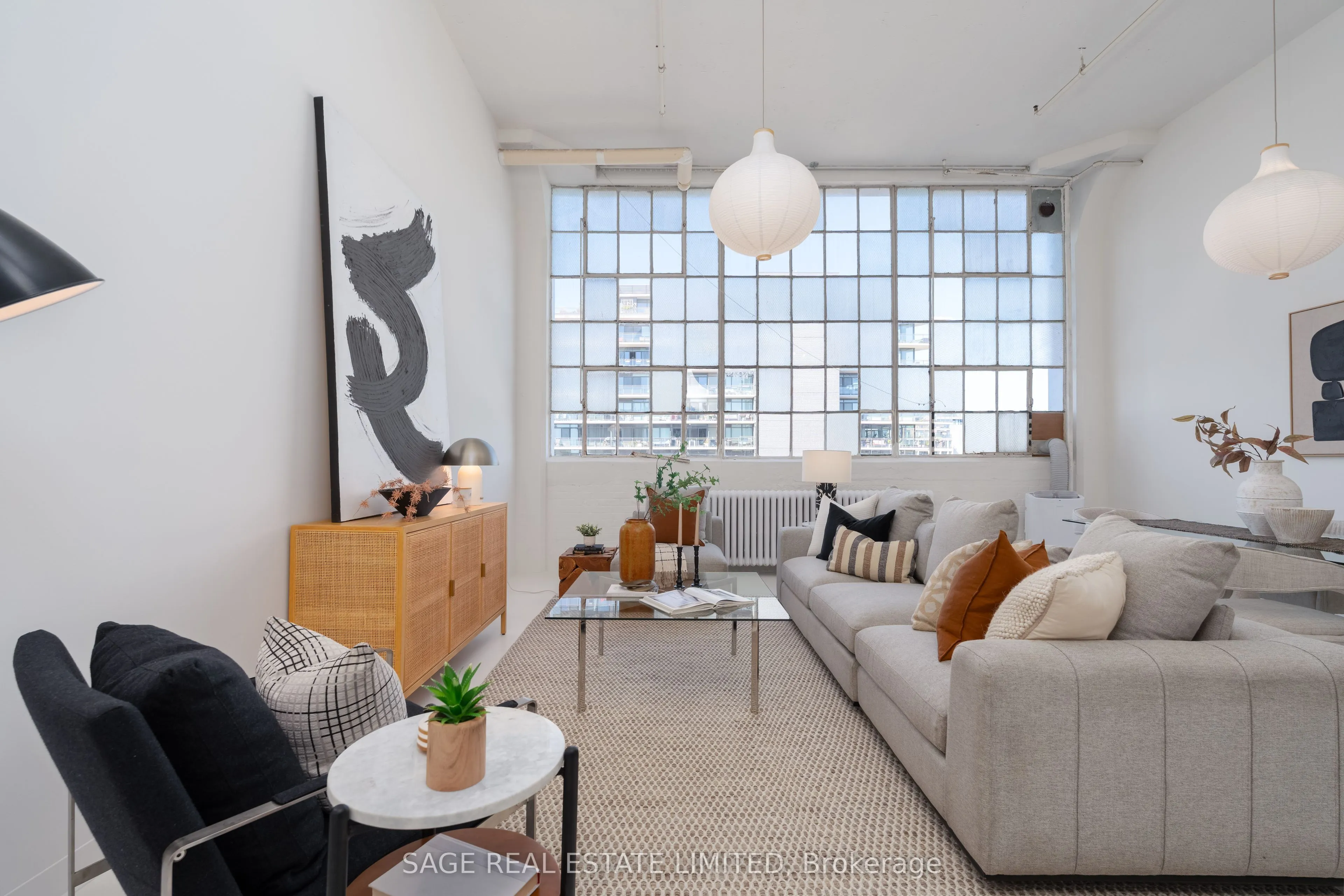 245 Carlaw Avenue, #403