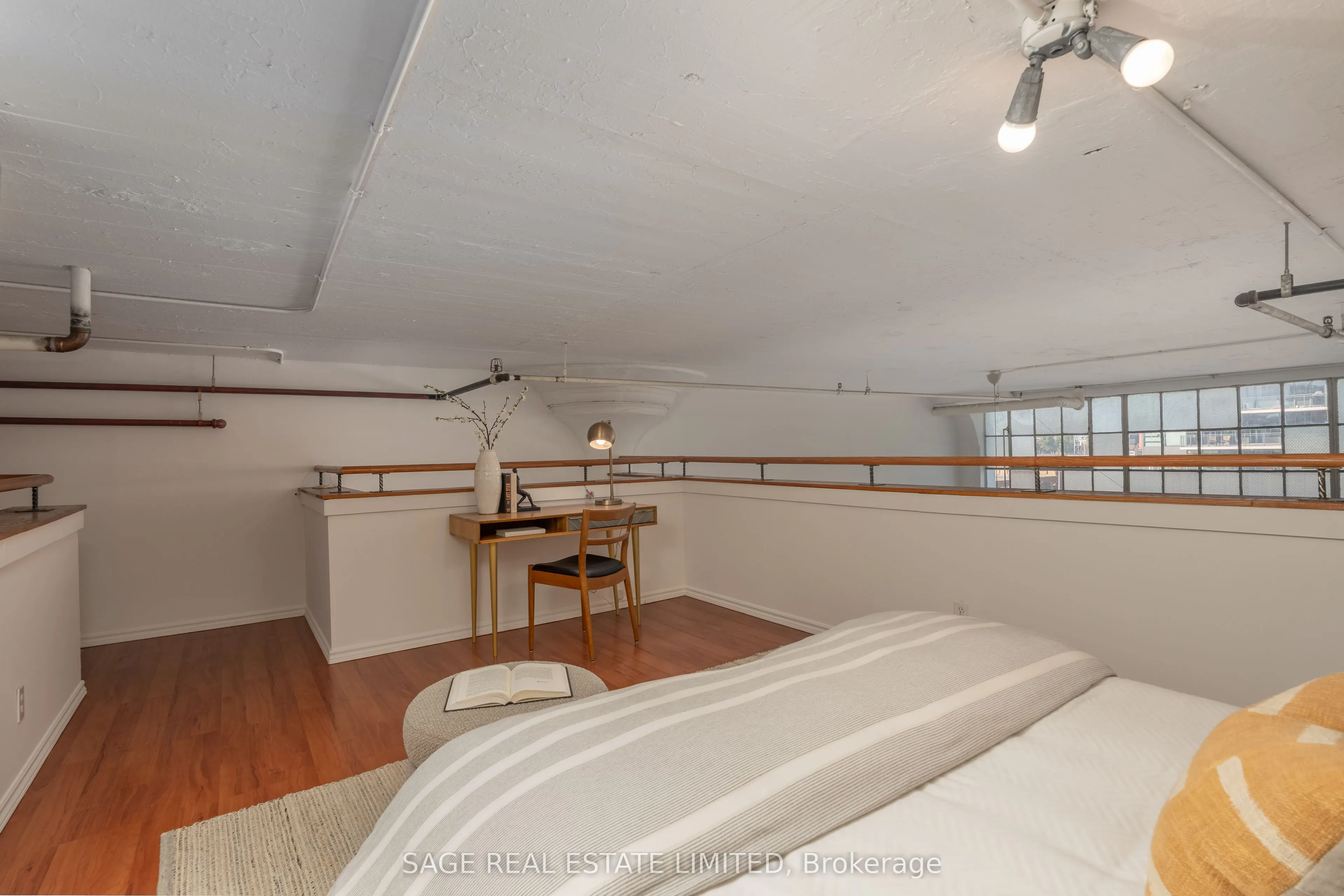 245 Carlaw Avenue, #403