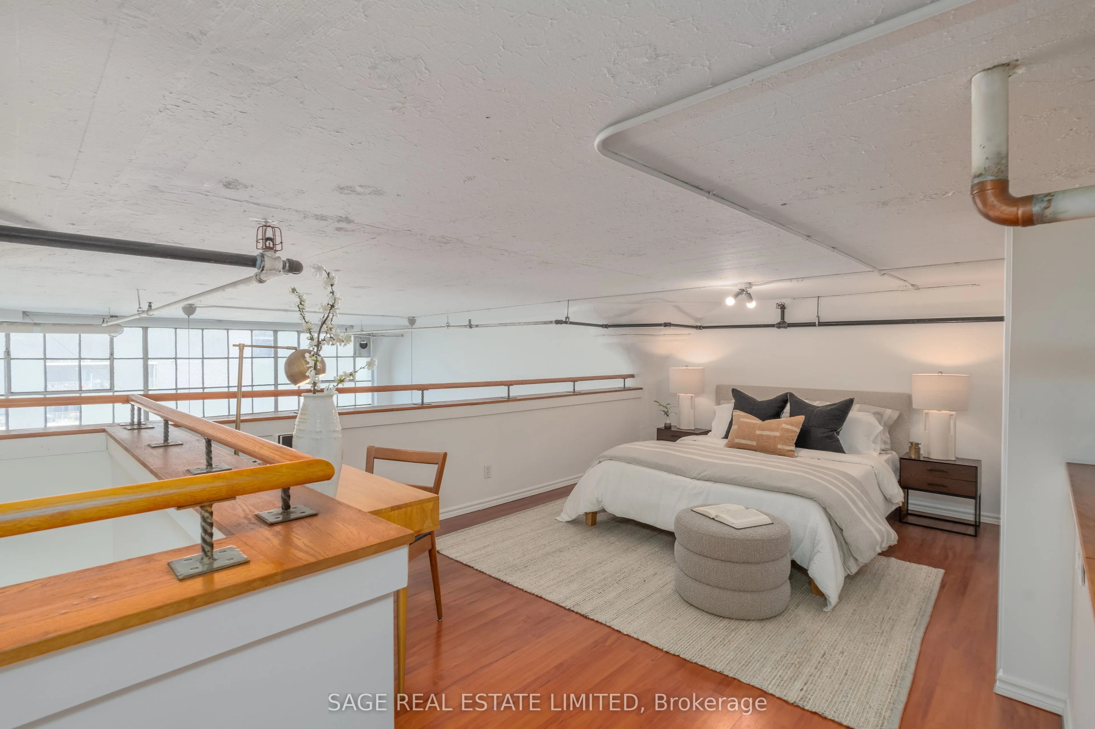 245 Carlaw Avenue, #403
