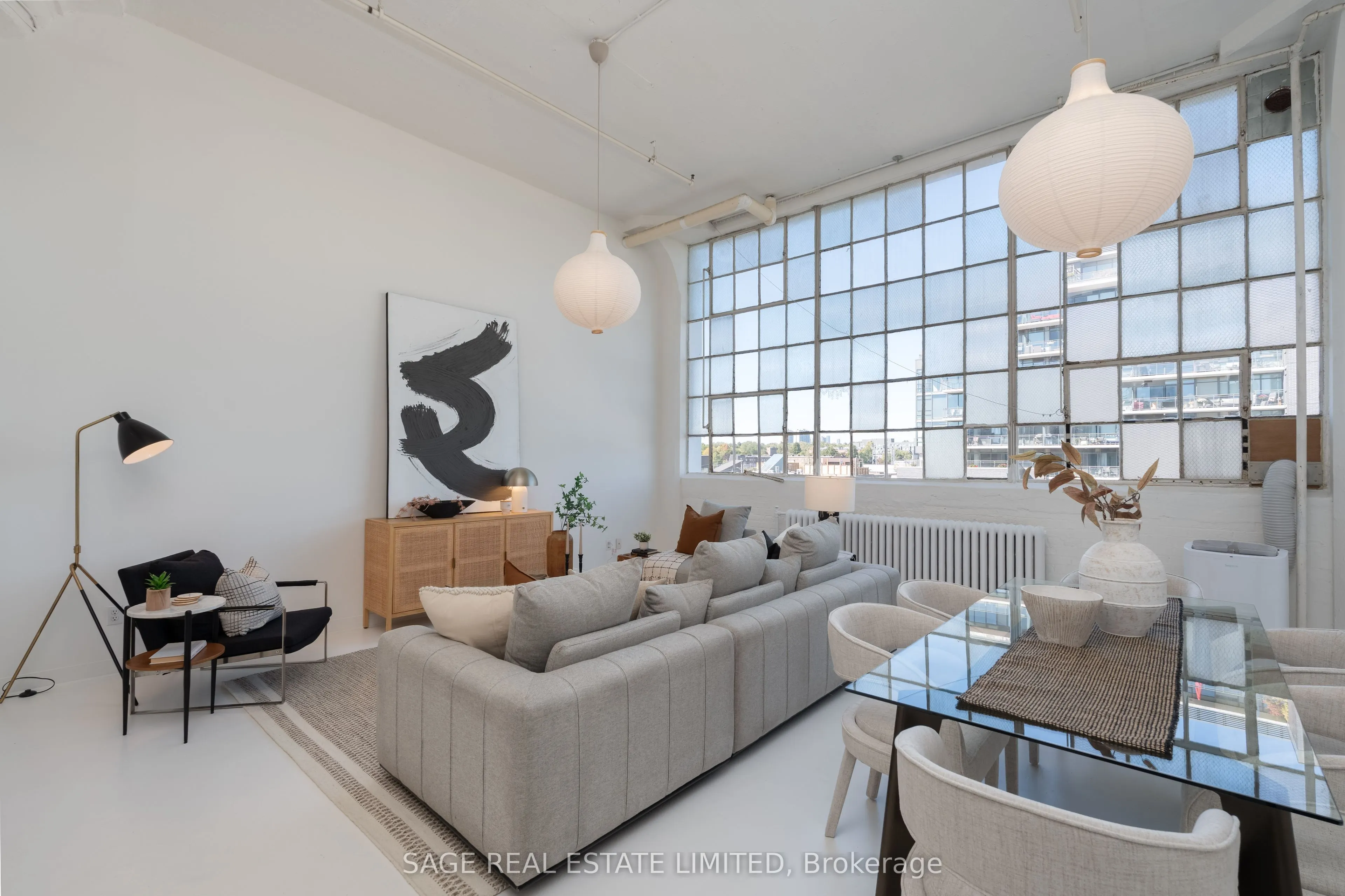 245 Carlaw Avenue, #403