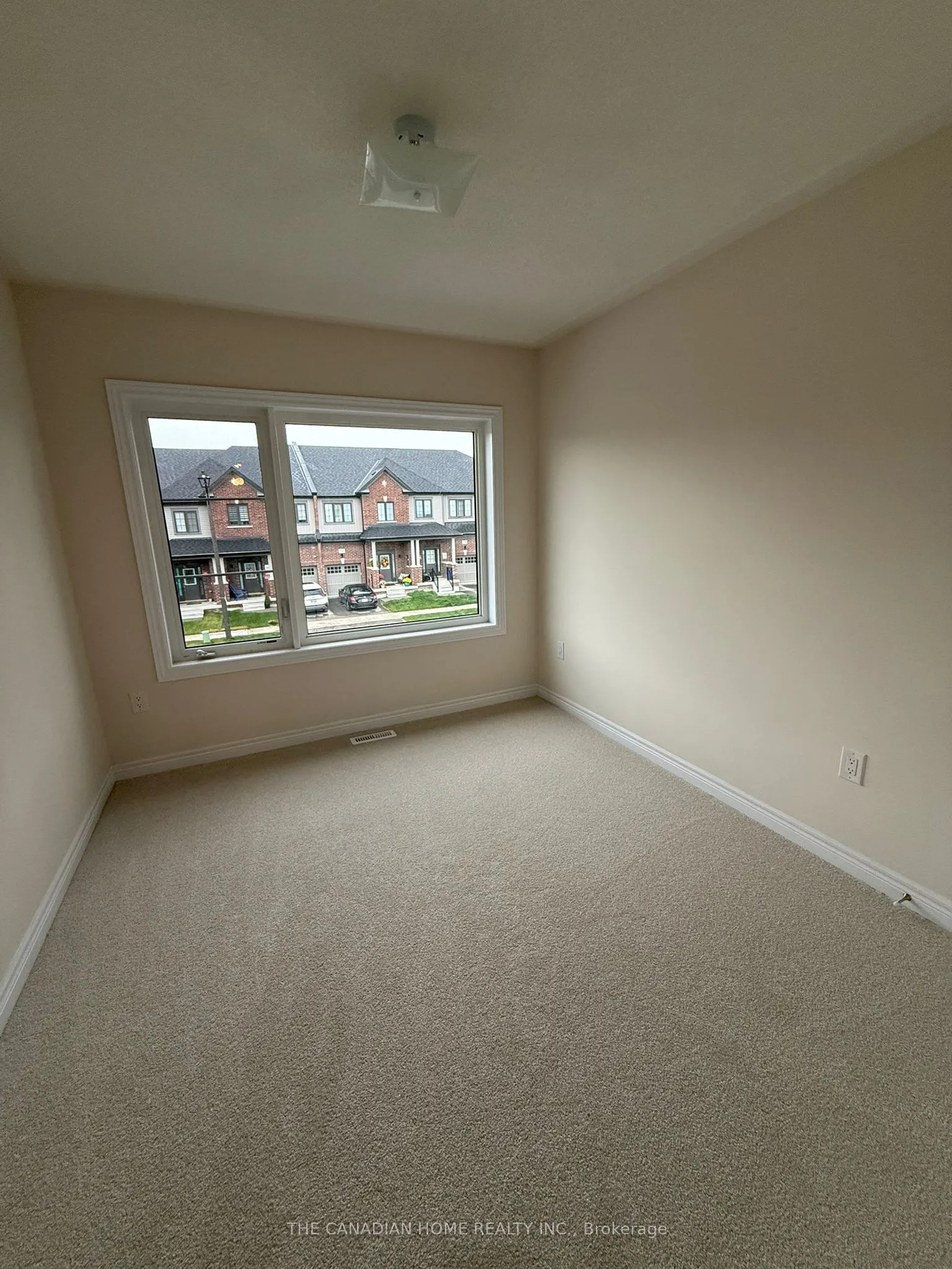 2045 Horace Duncan Crescent